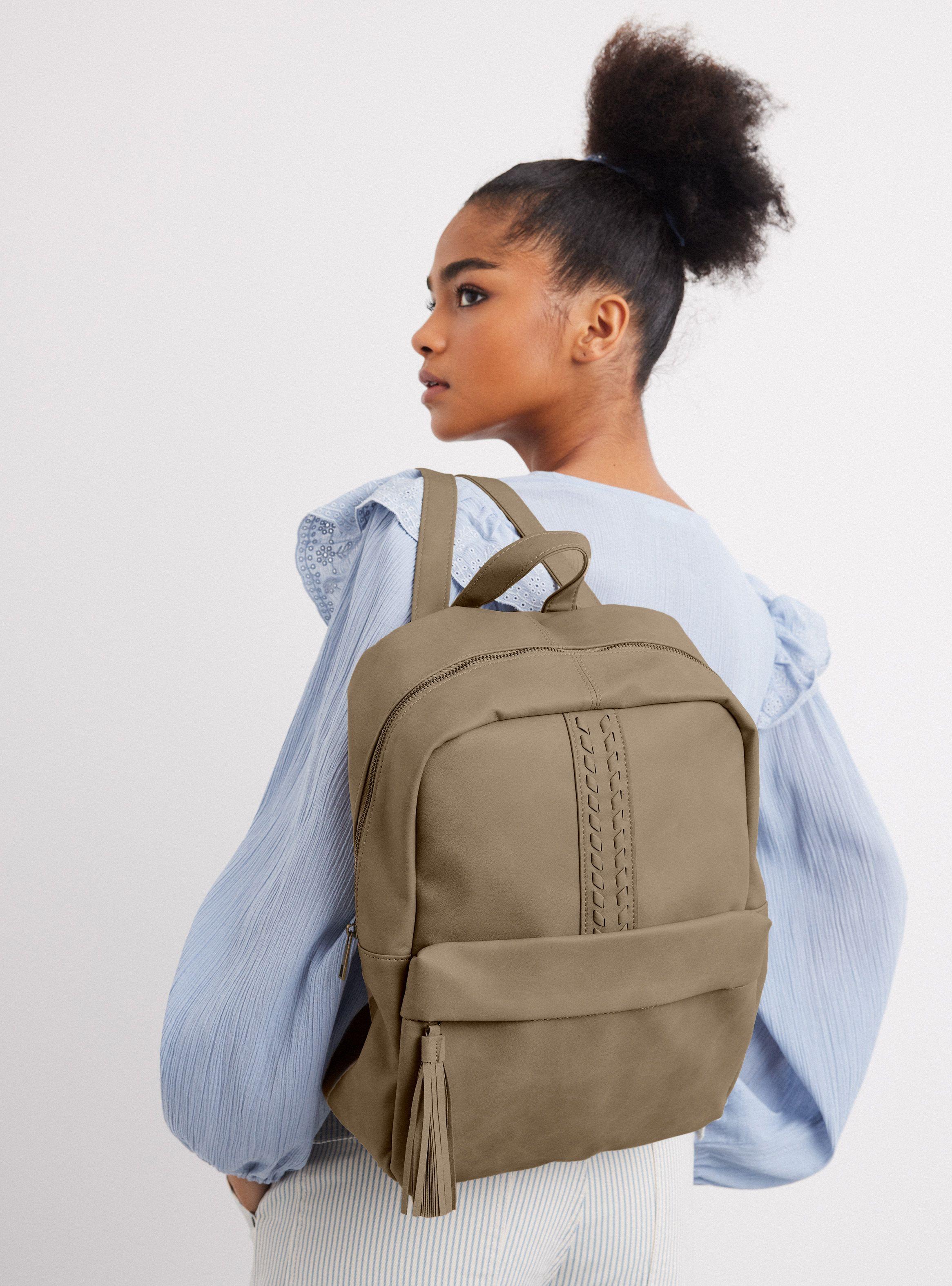 Mochila con Detalle Trenzado-0