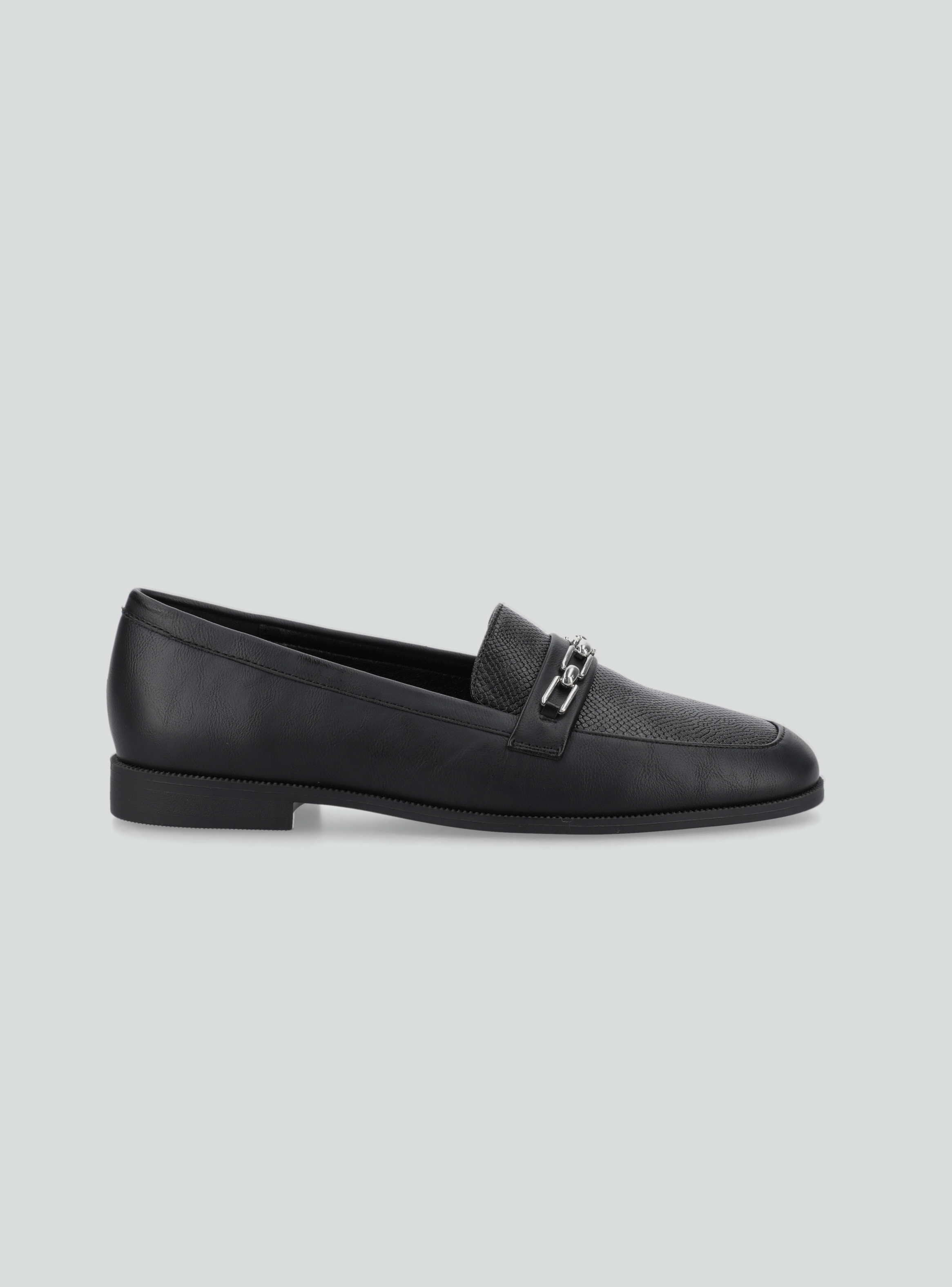 Mocasín Texturizado y Aplicación Metálica Mujer-1