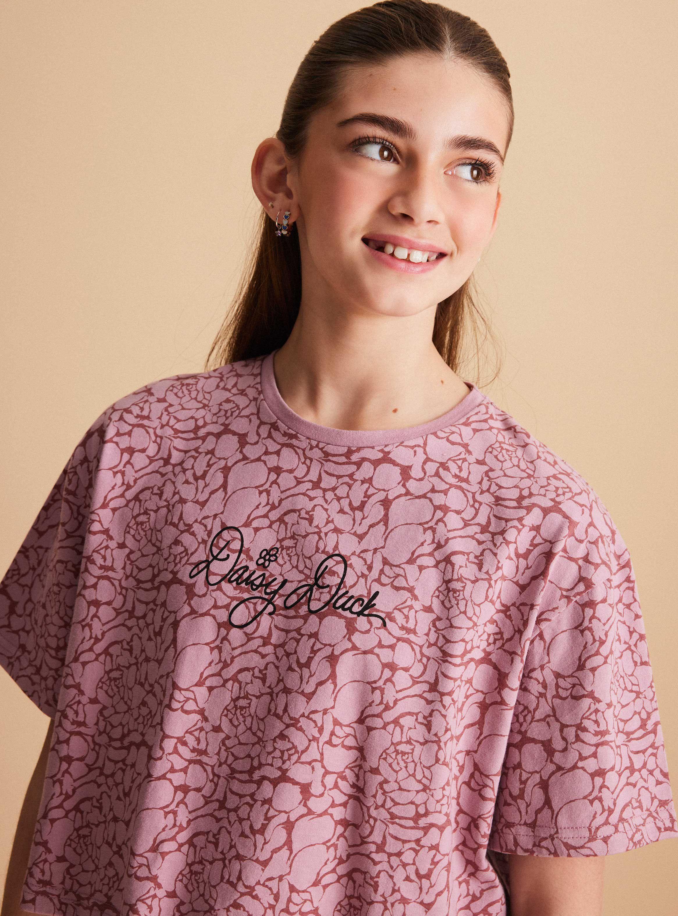 Polera Manga Corta Estampado Daisy Disney-1