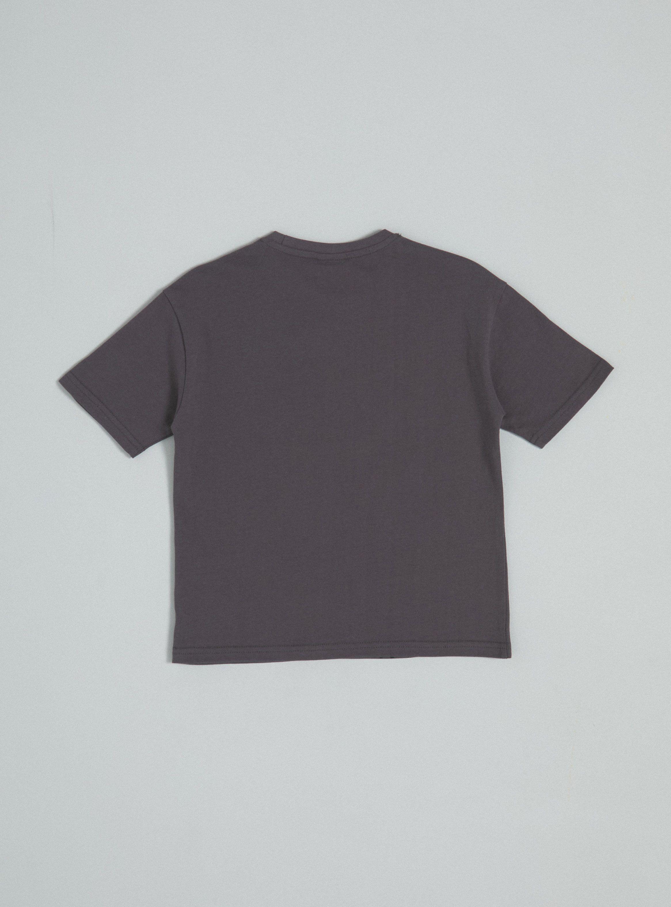 Polera Estampado Marvel-3