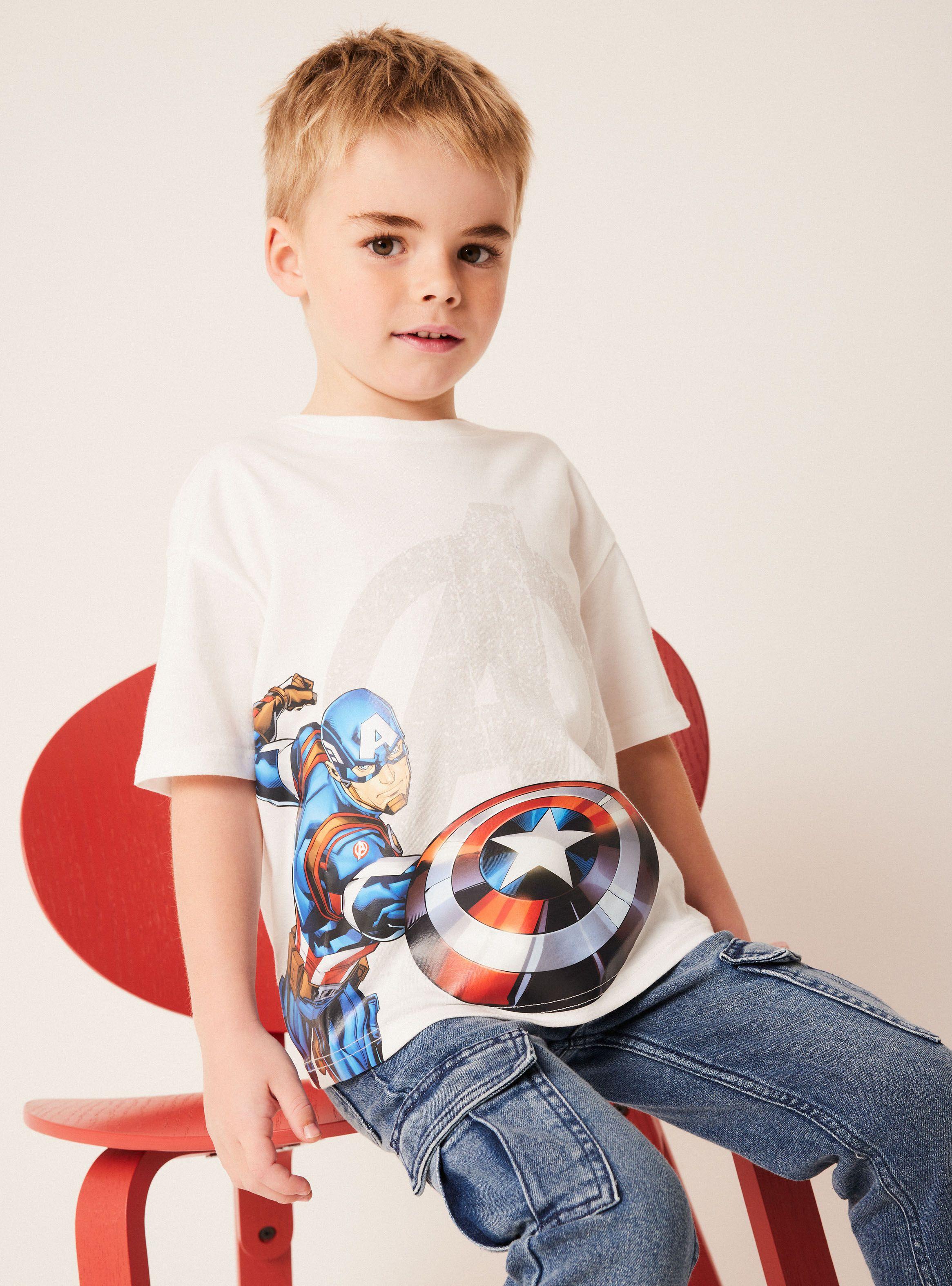 Polera Estampado Marvel-0