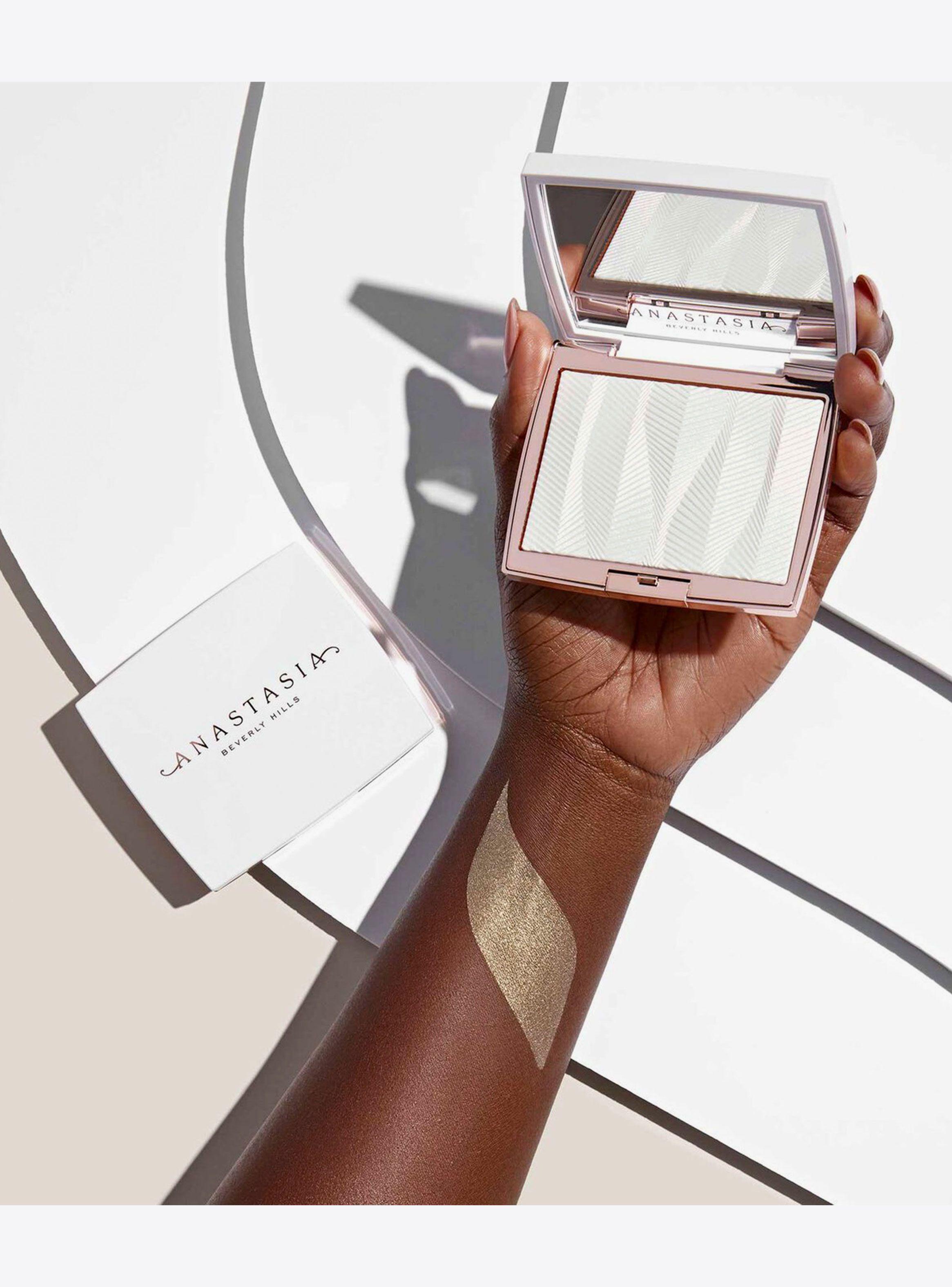 Iluminador Iced Out Highlighter 11 g Anastasia Beverly Hills-5