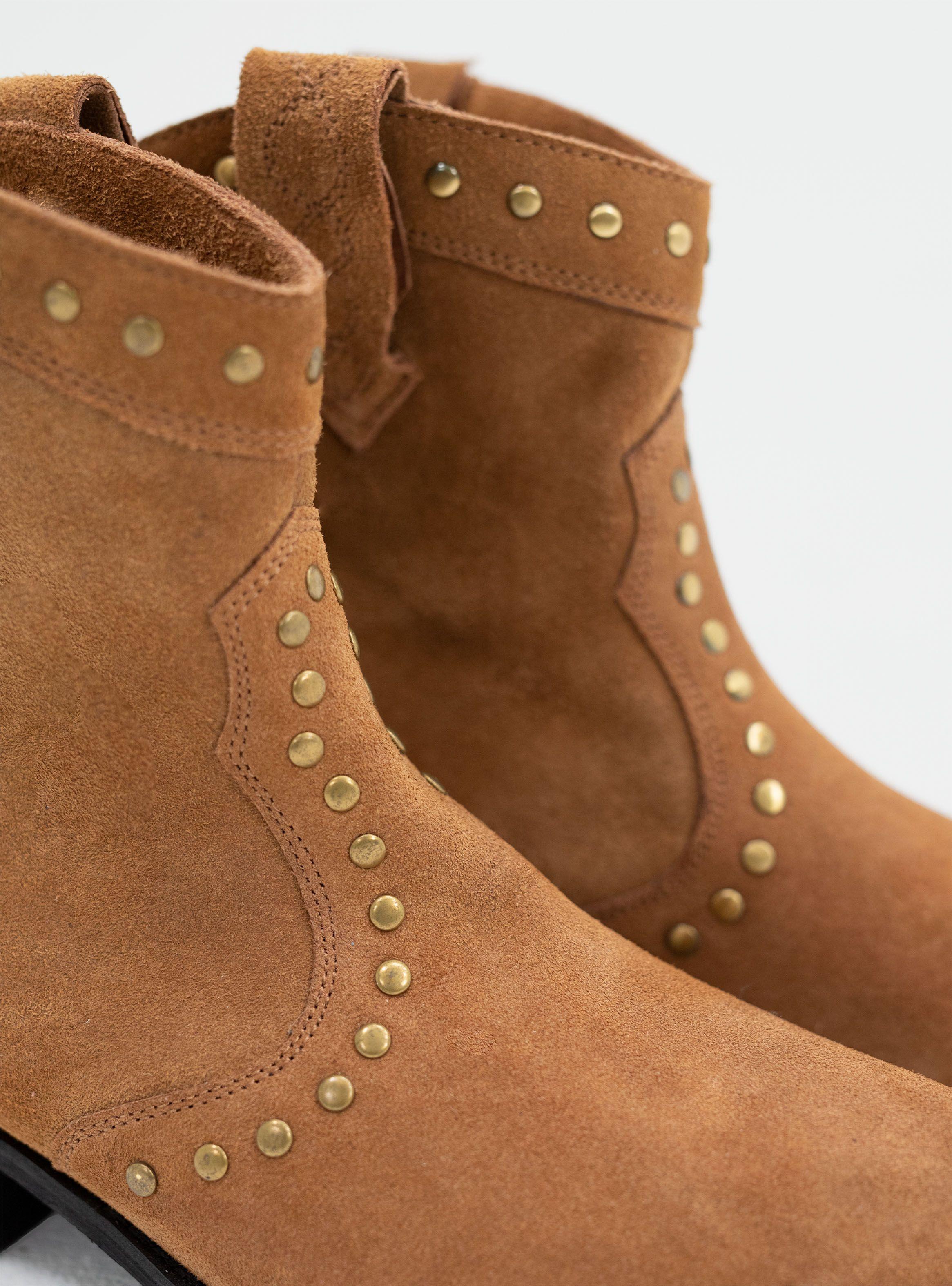 Botín Western Gamuza Tachas Mujer-1