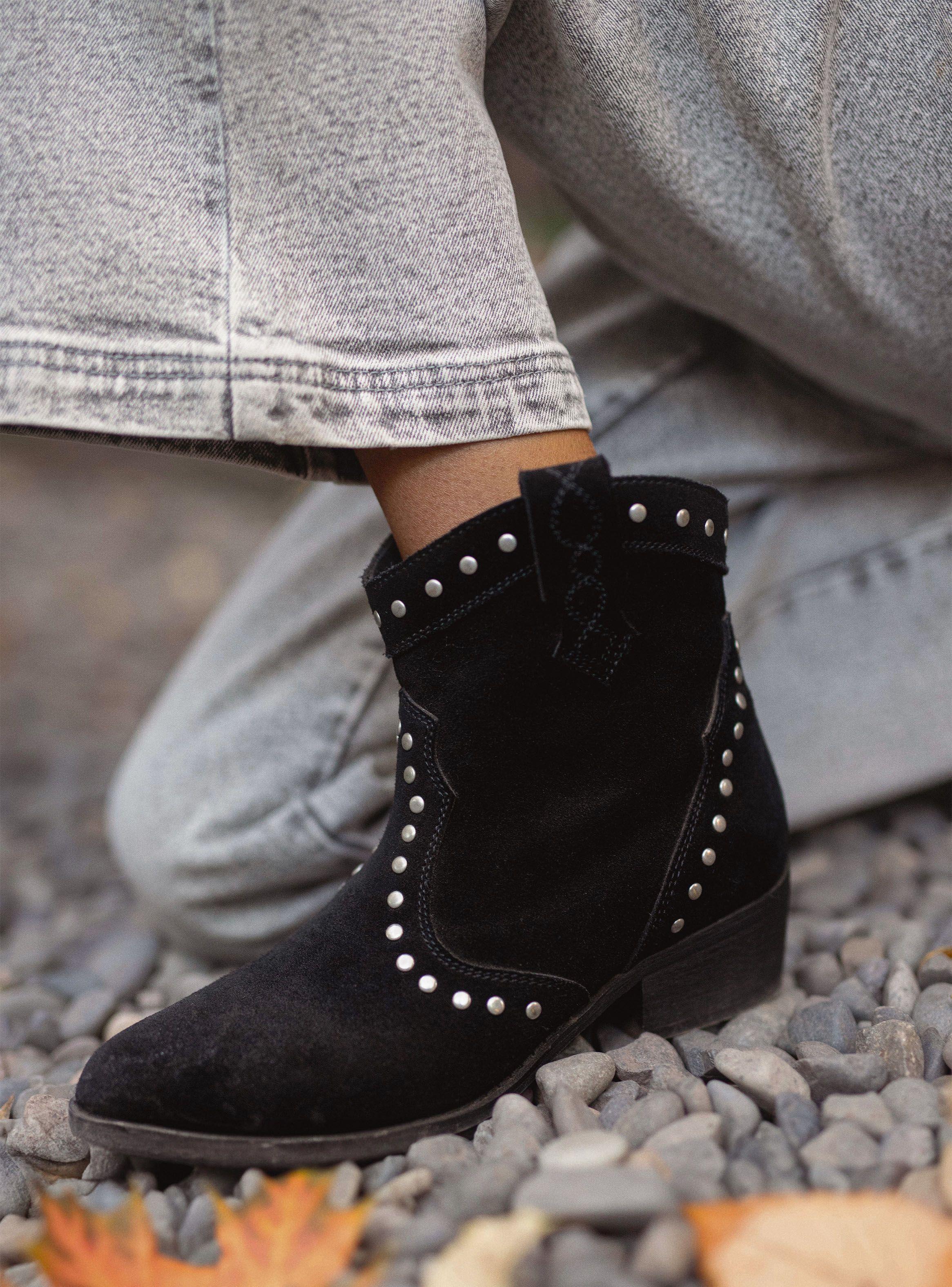 Botín Gamuza Tachas Western Mujer-2