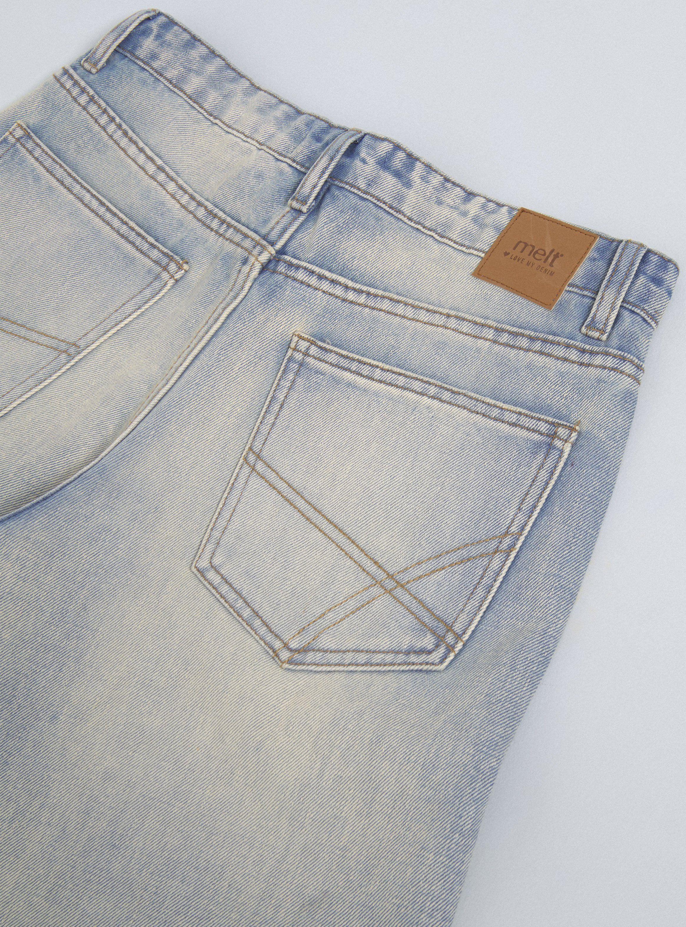 Jeans Wide Leg con Tachas Metálicas-4
