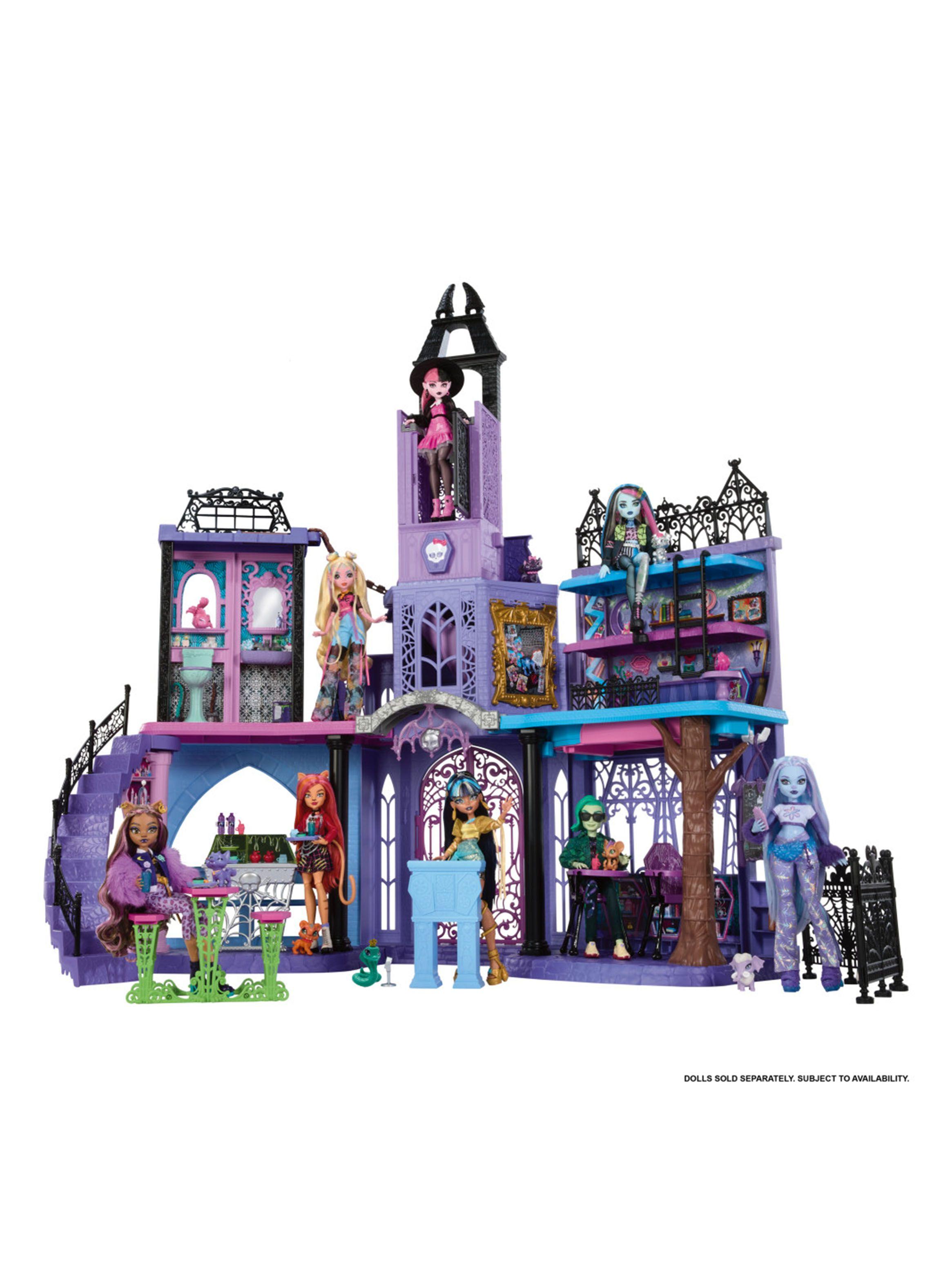 Casa de Muñecas Escuela Terror-0