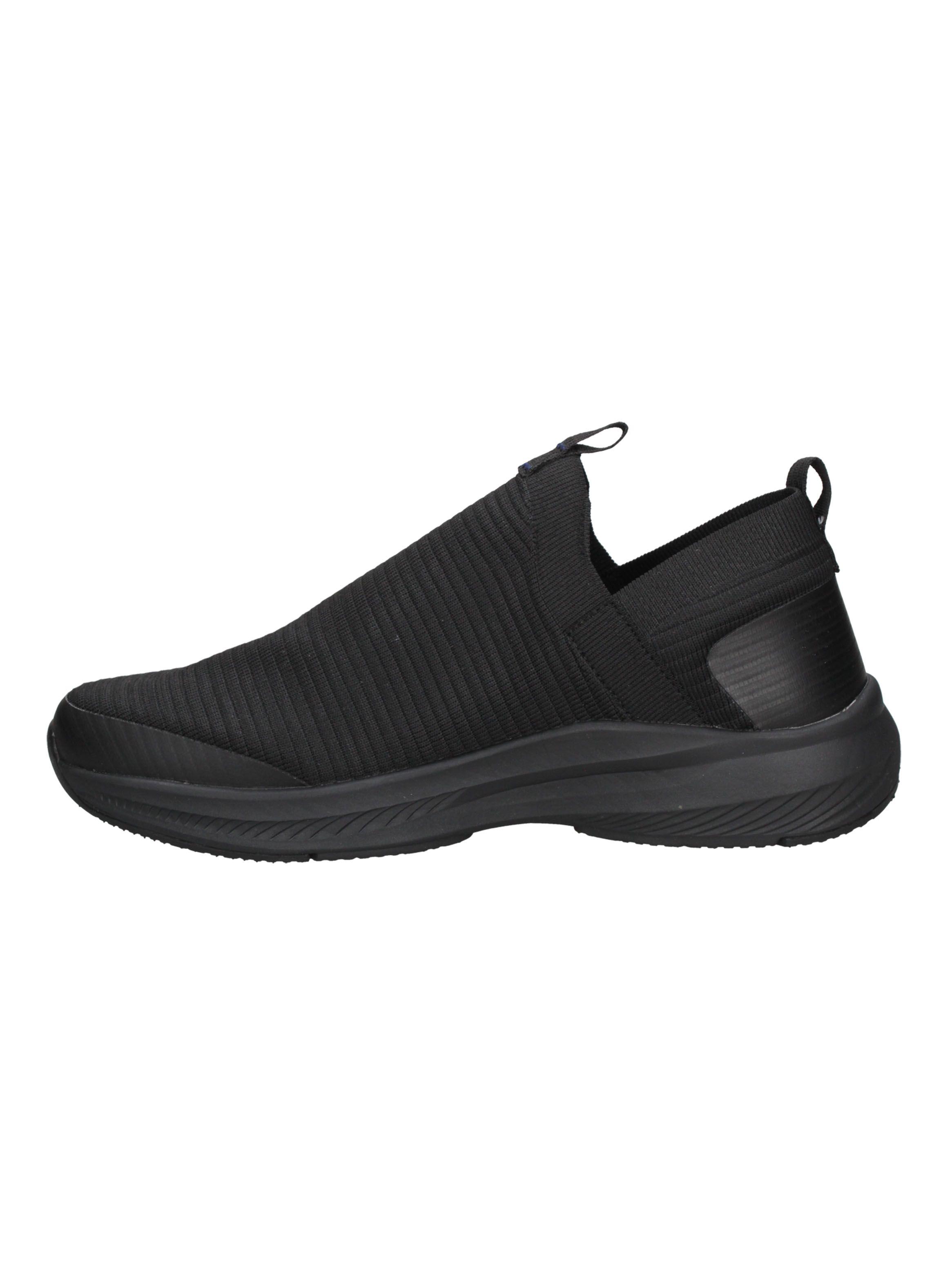 Zapatilla Urbana K121 Hombre-2