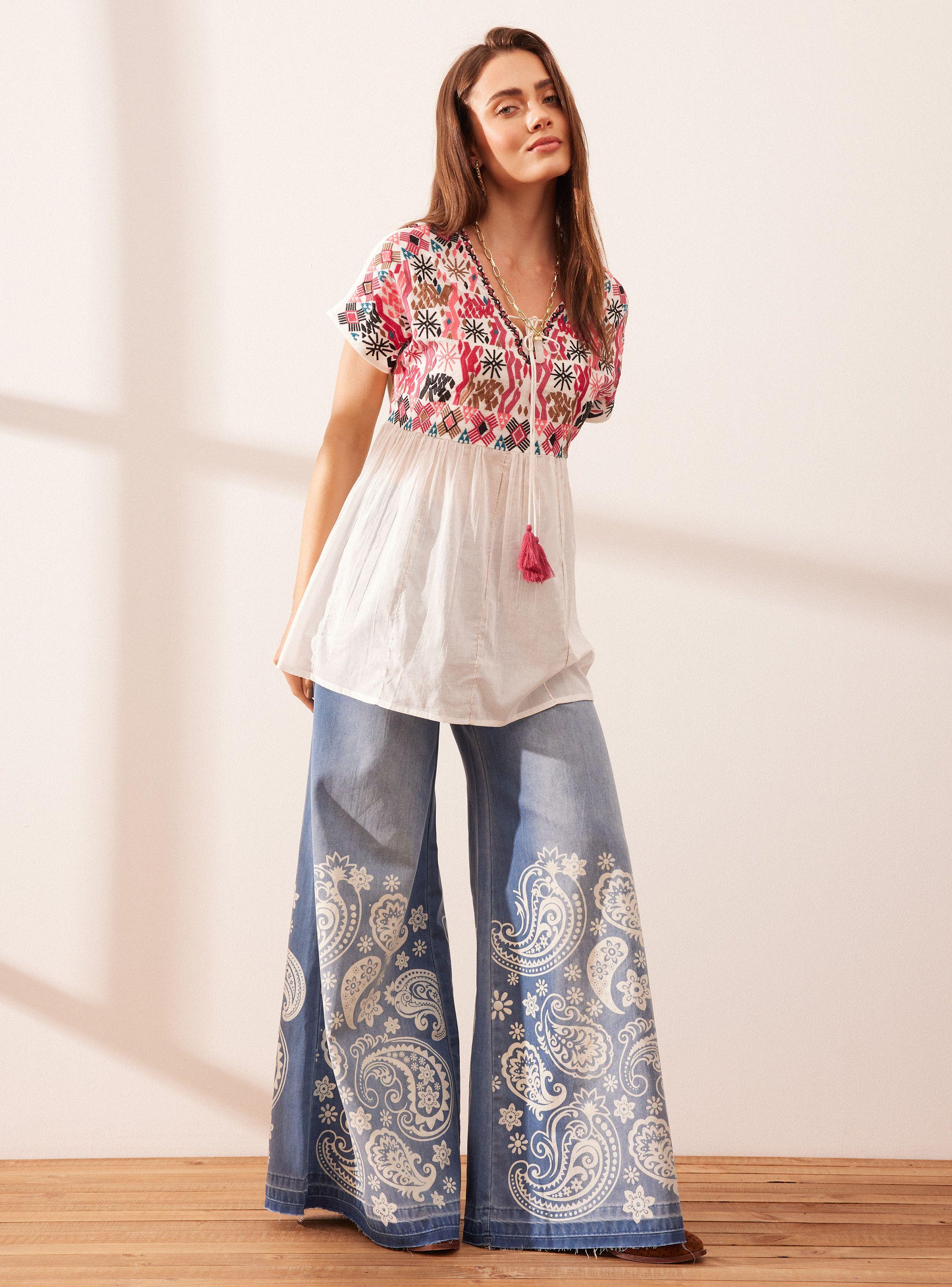Blusa Bordado en Hombros y Tela con Hilo Lurex-4