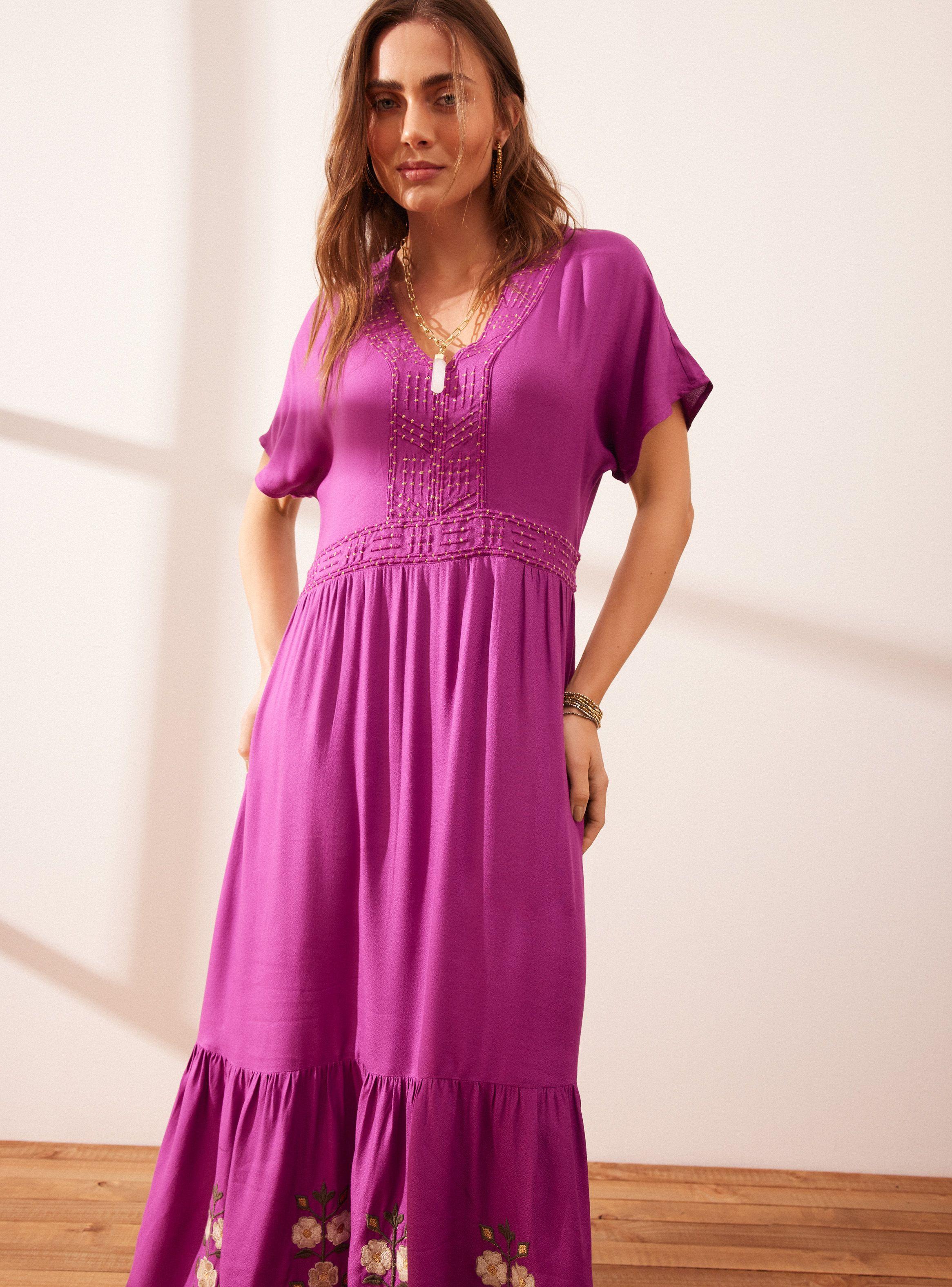 Vestido Bordado en Espalda-0