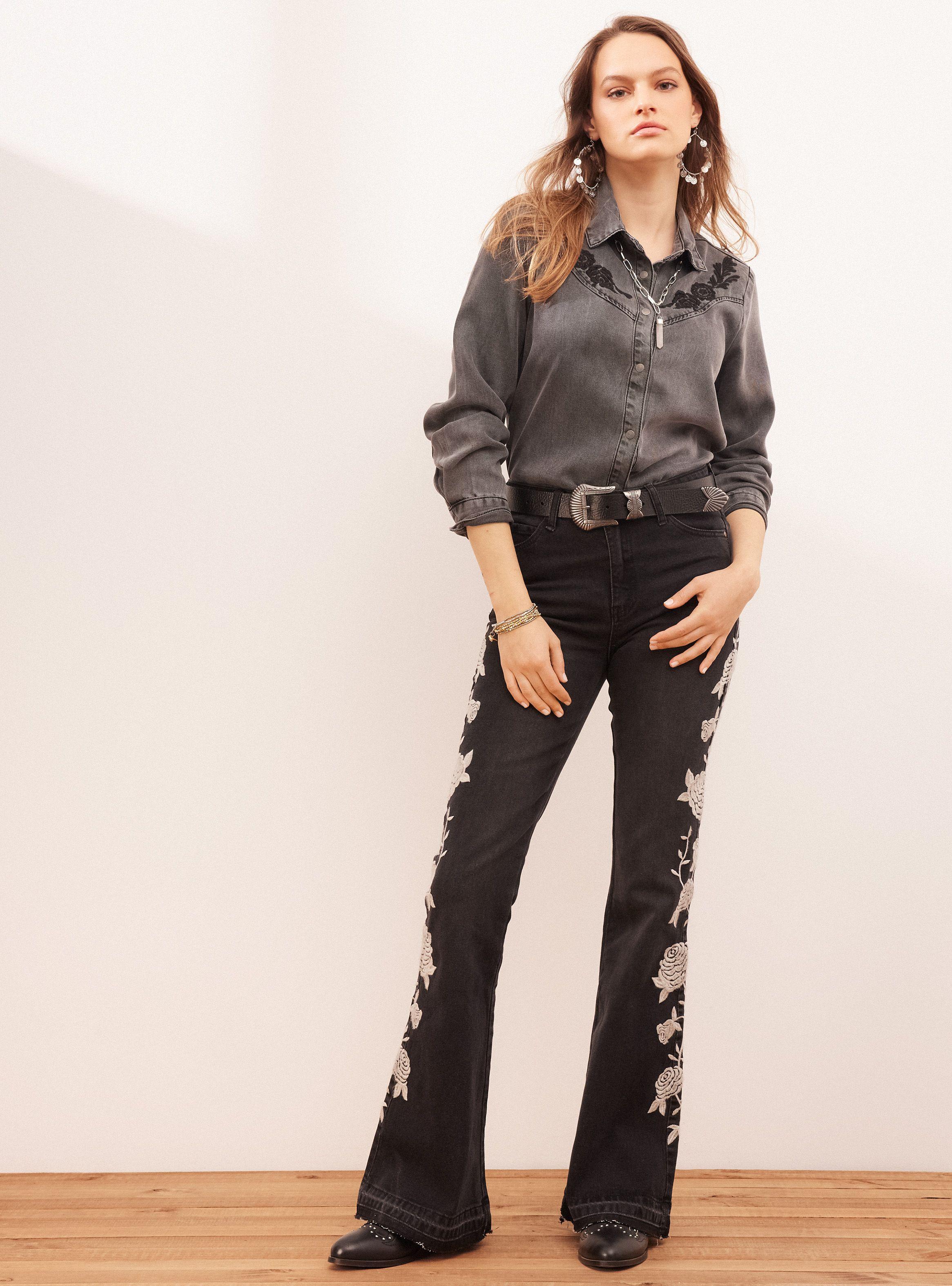 Blusa con Bordados en Canesú-4