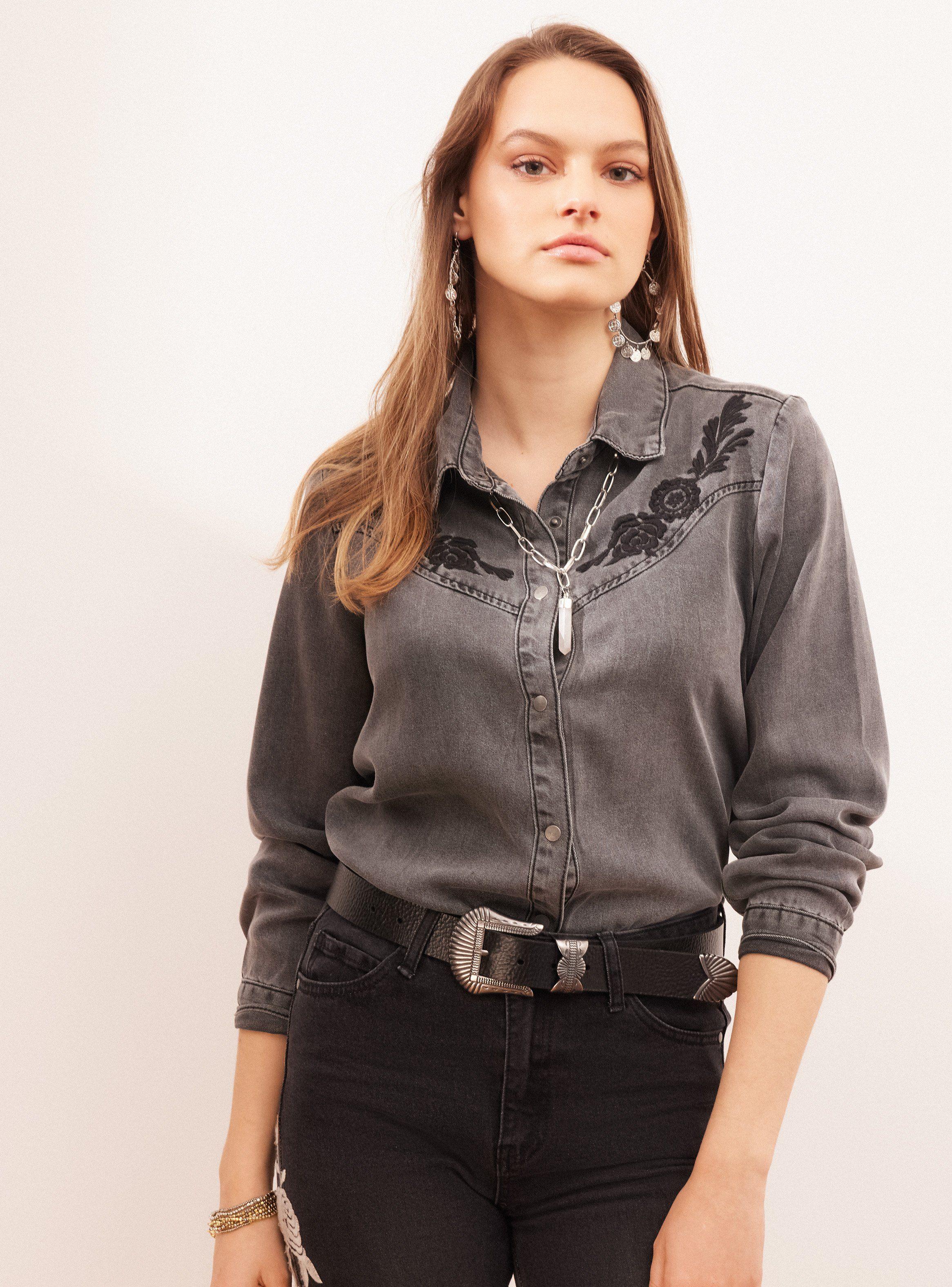 Blusa con Bordados en Canesú-0