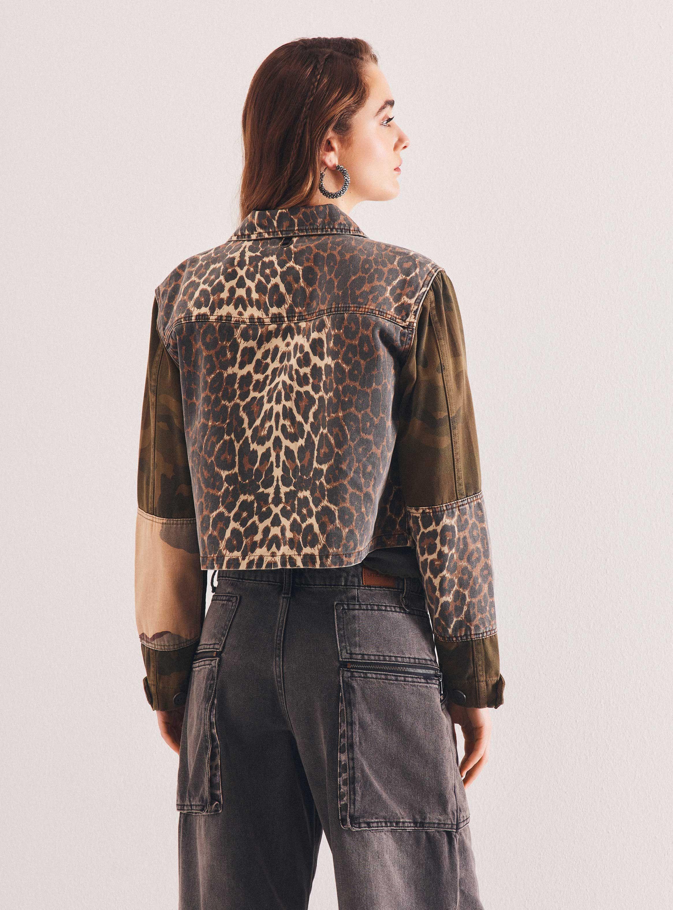 Chaqueta Full Print Y Bordados-1