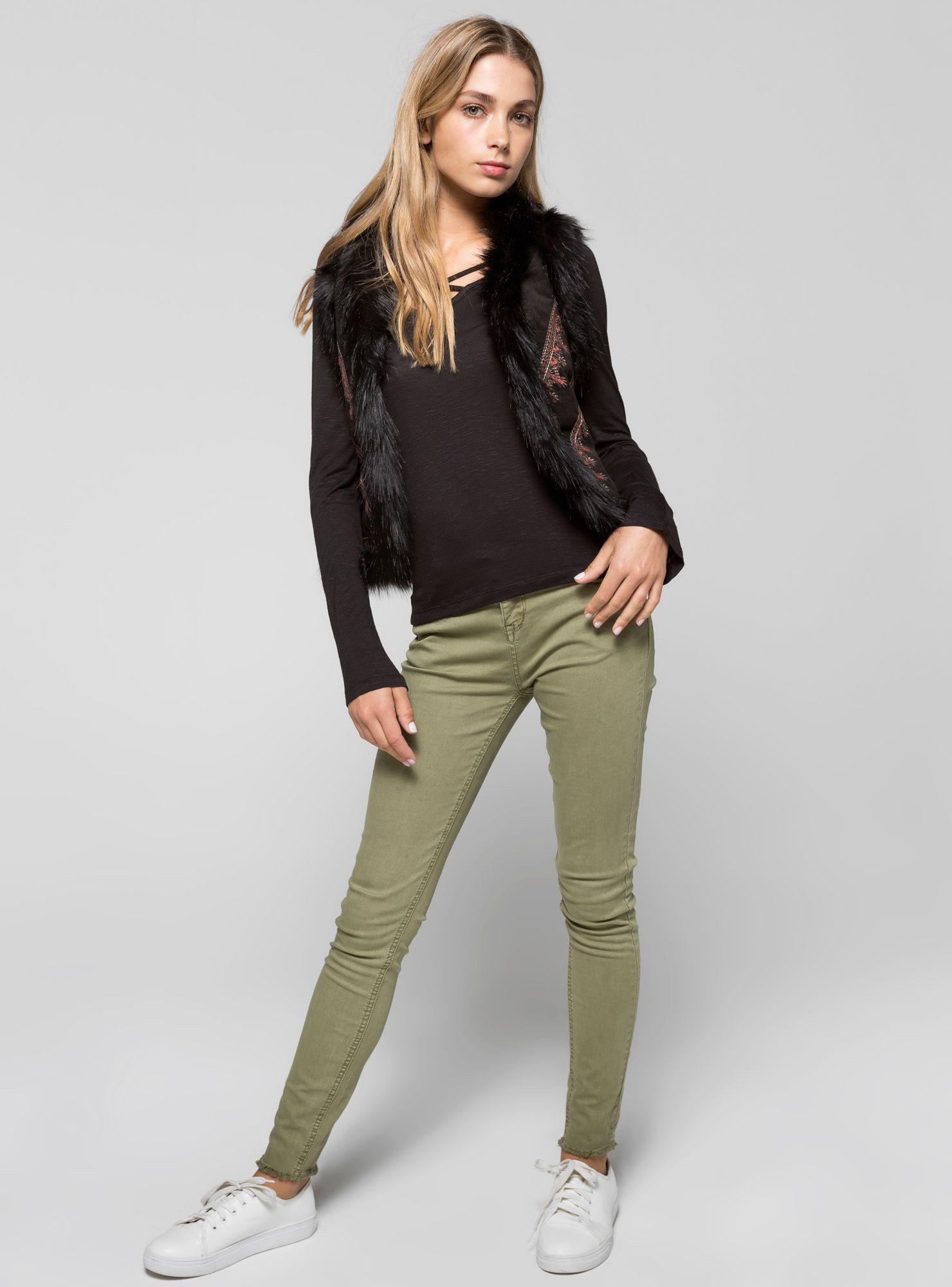 Chaqueta Peluda Sin Mangas Umbrale-3