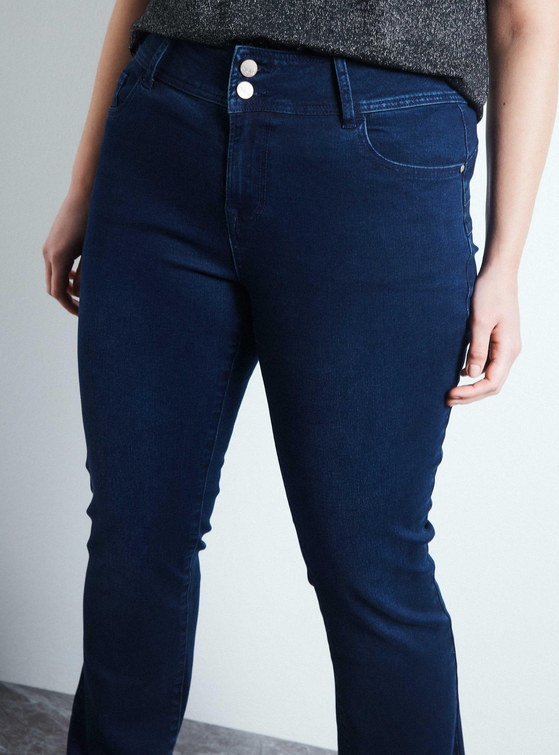 Jeans Bota y Pierna Relajada-2
