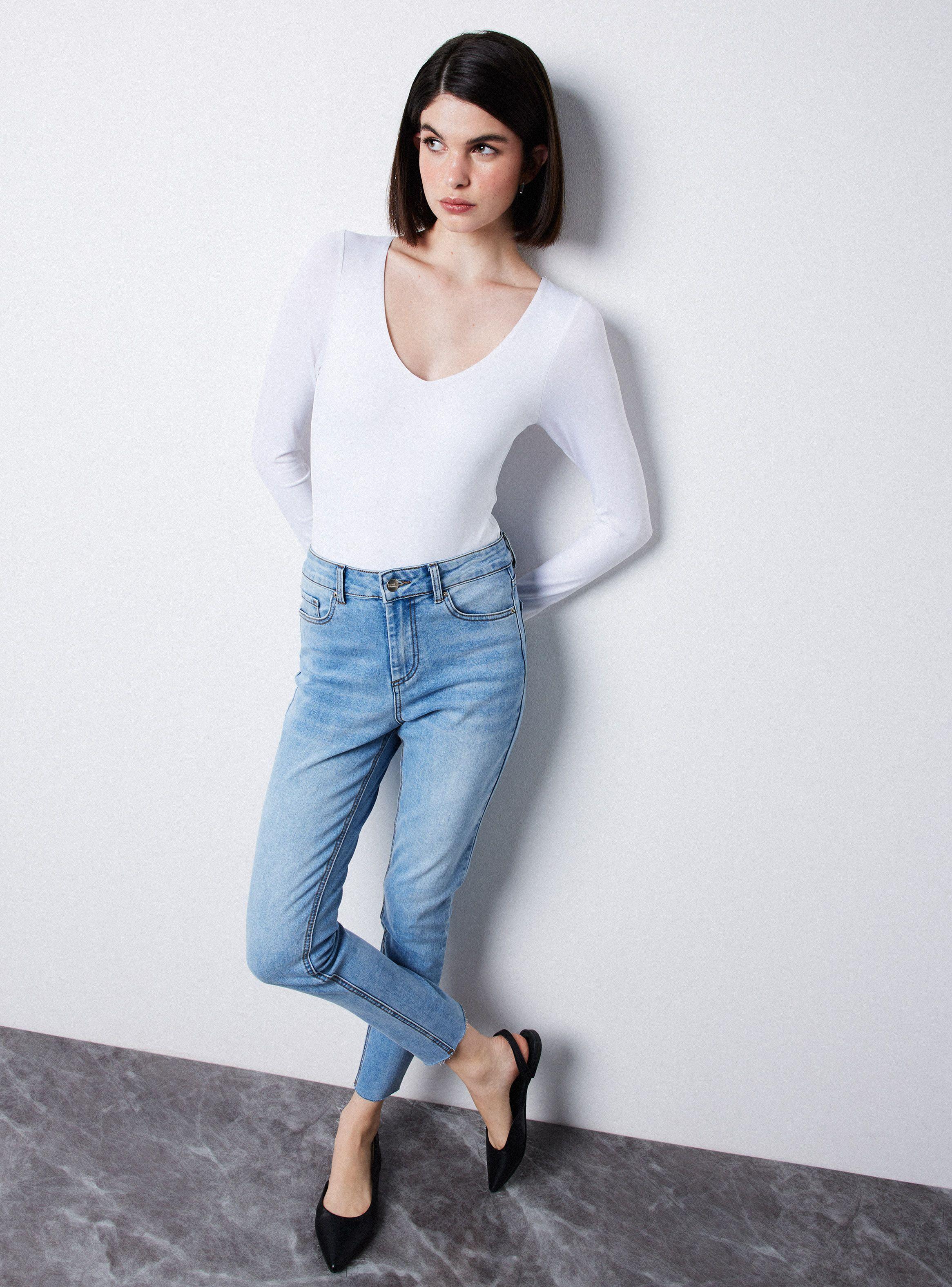 Polera Body Manga Larga Escote V-4