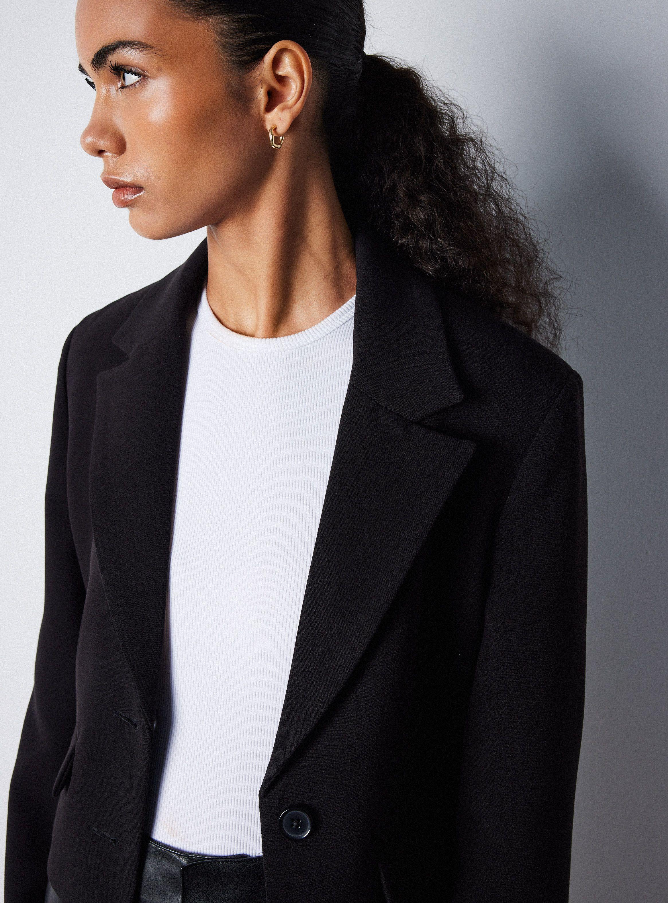 Blazer Corto con 2 Botones-3
