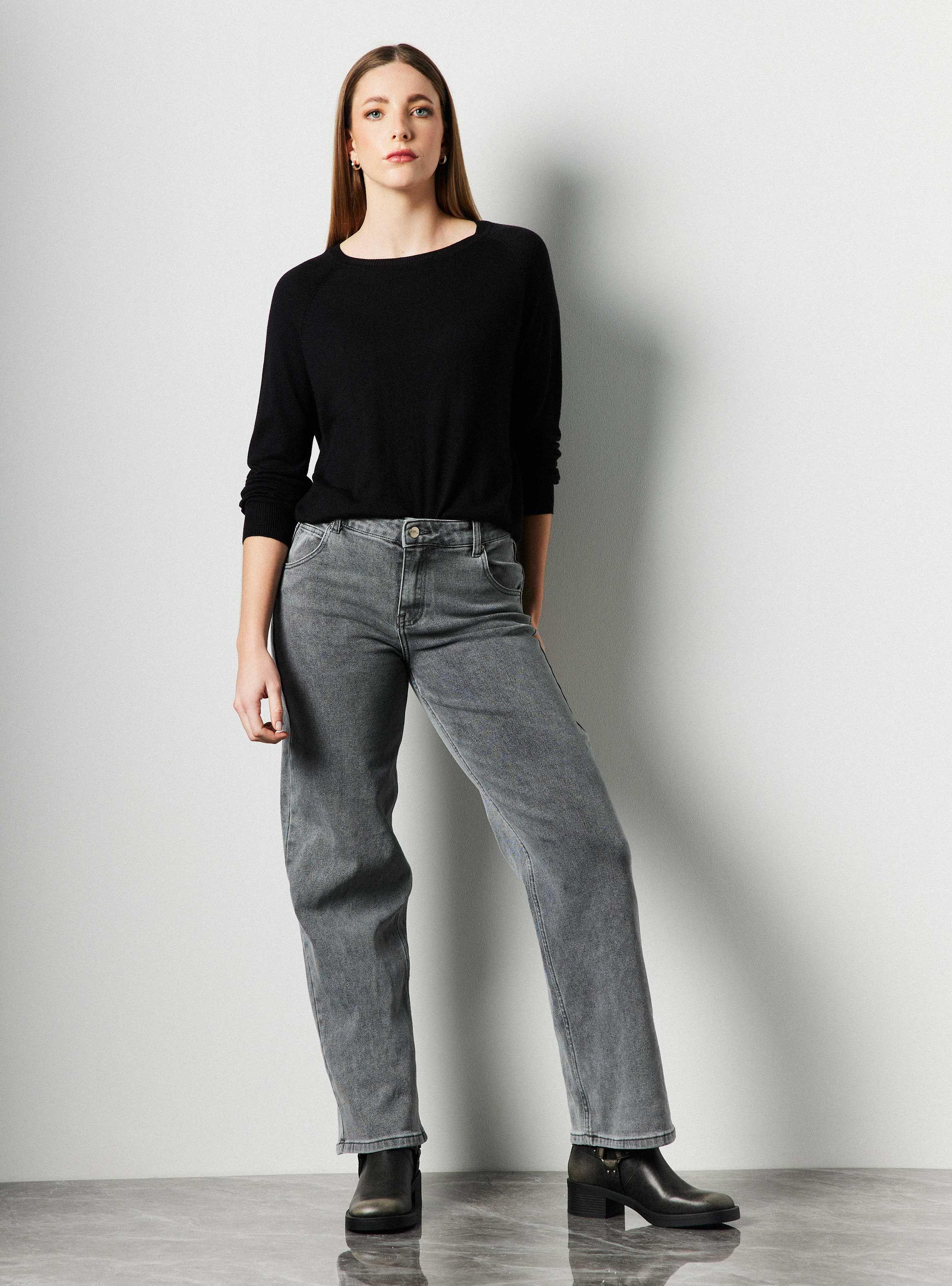 Sweater Cuello Redondo Aberturas Laterales-4