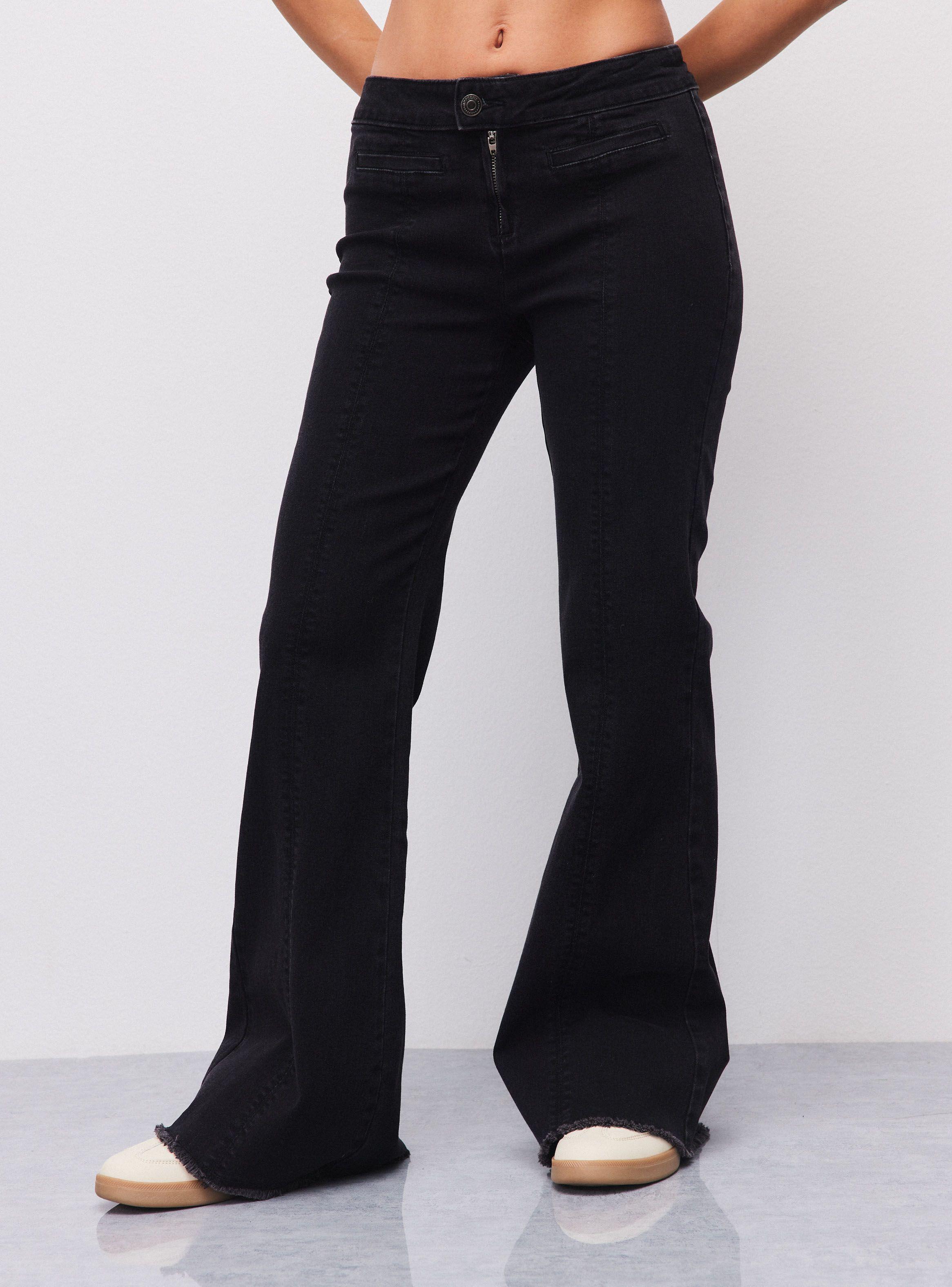 Jeans Flare con Bolsillos Delanteros-0