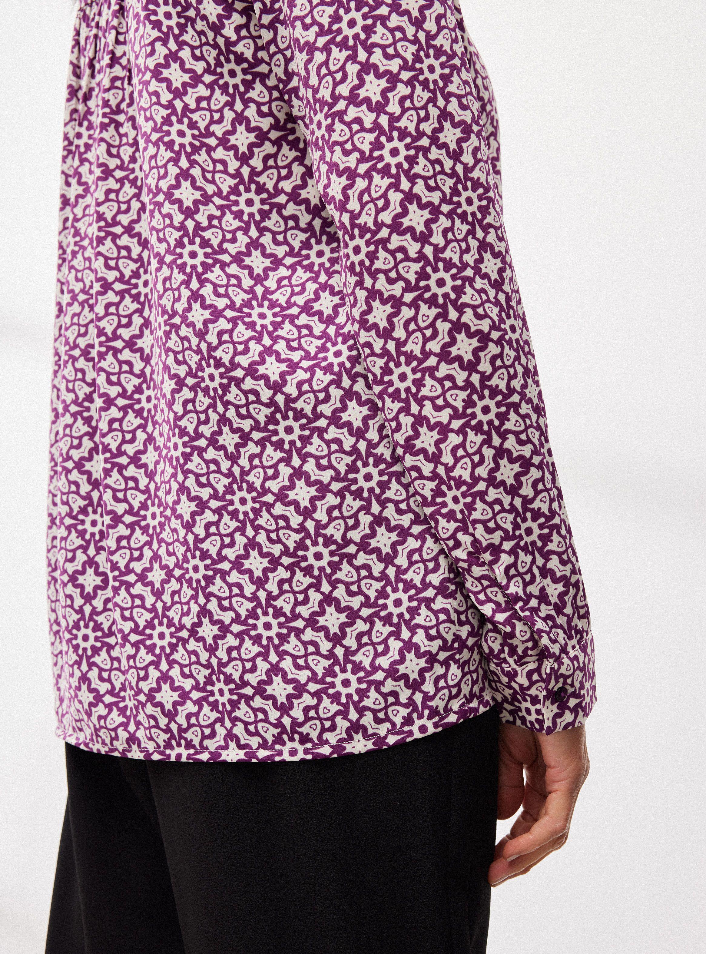 Blusa Estampada de Satín Opaco-3