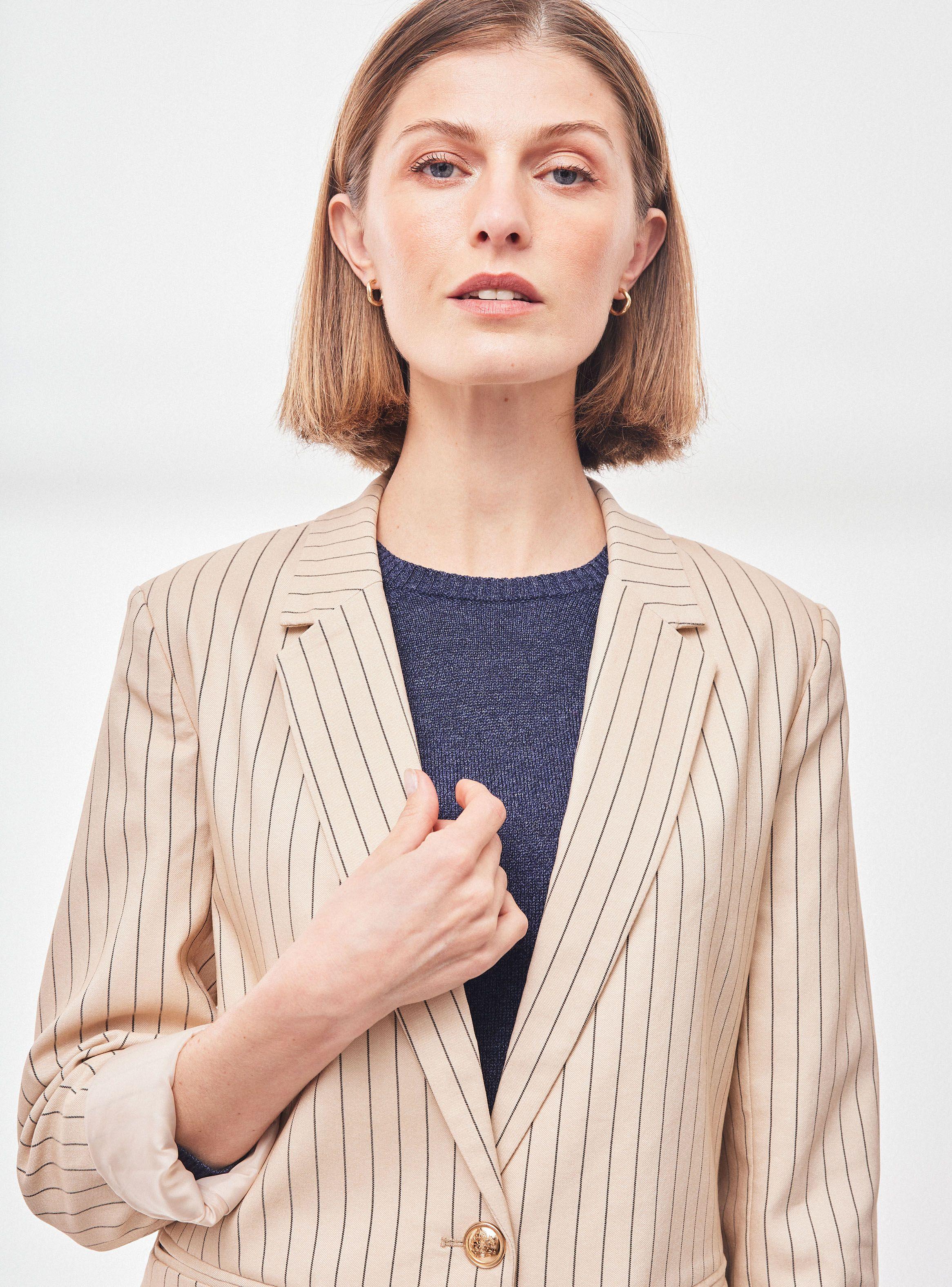 Blazer Básico Abierto con Botón-3