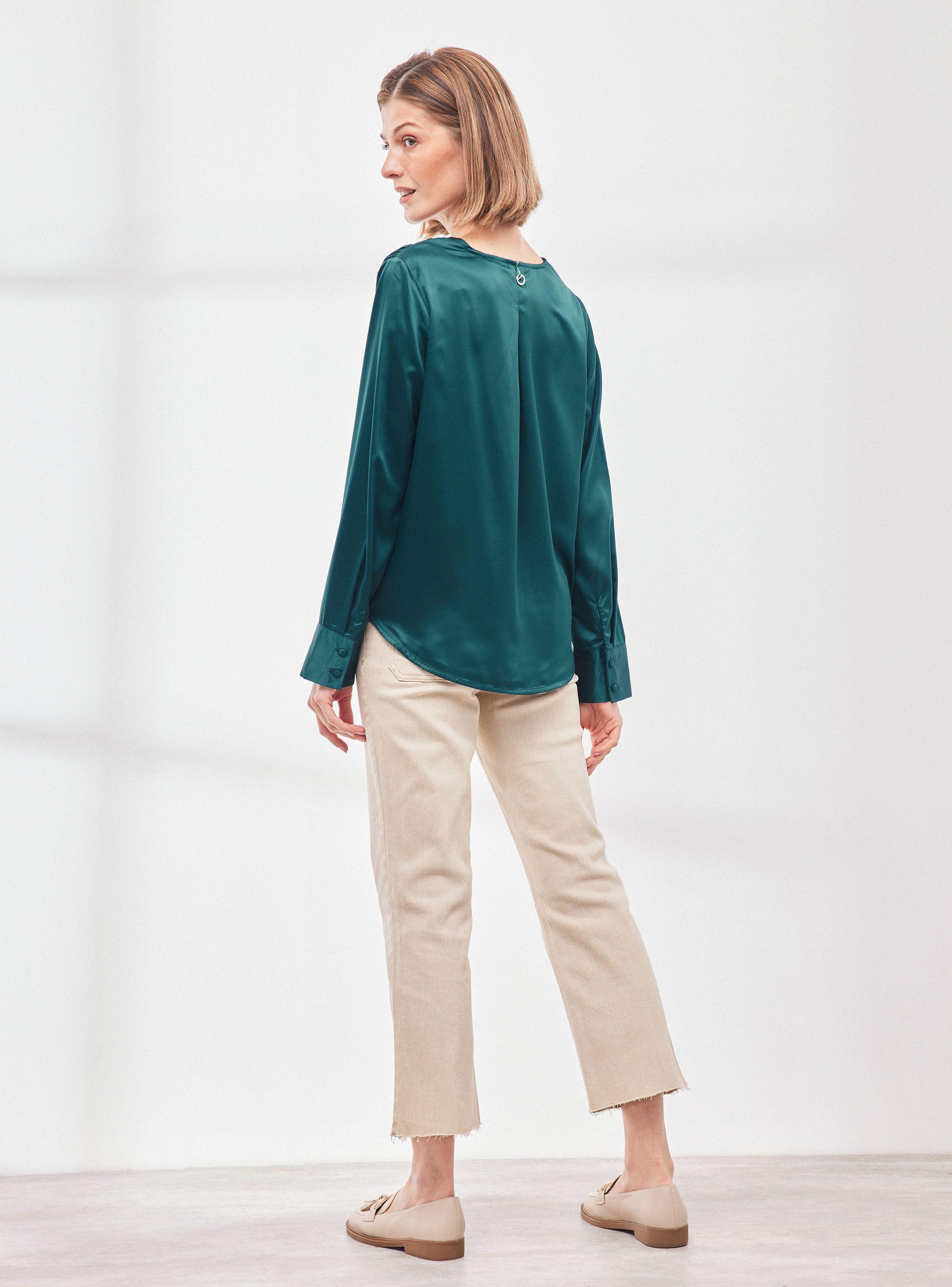 Blusa Cruzada con Broche-5