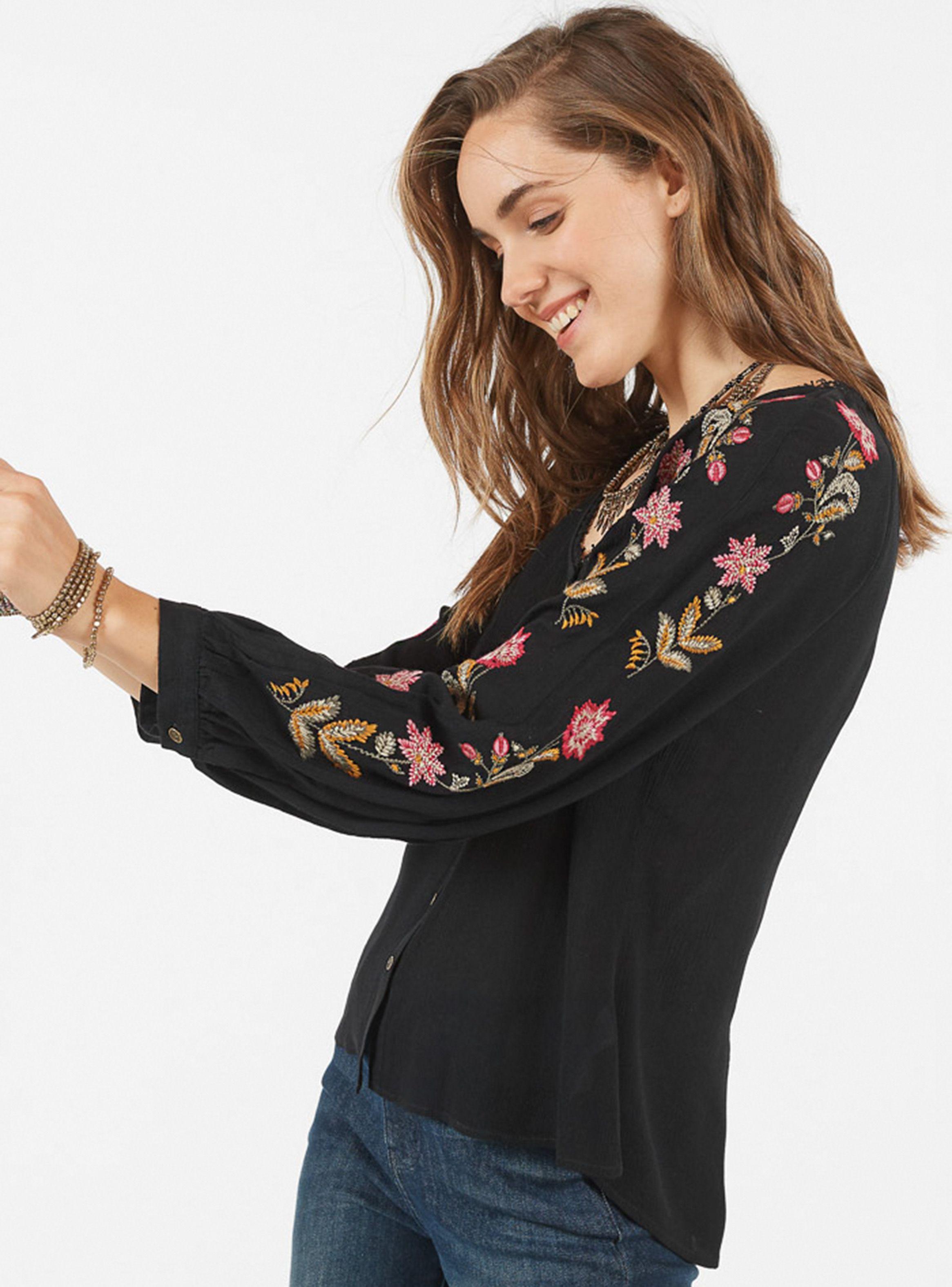 Blusa Flores Bordadas Bordada Umbrale-0