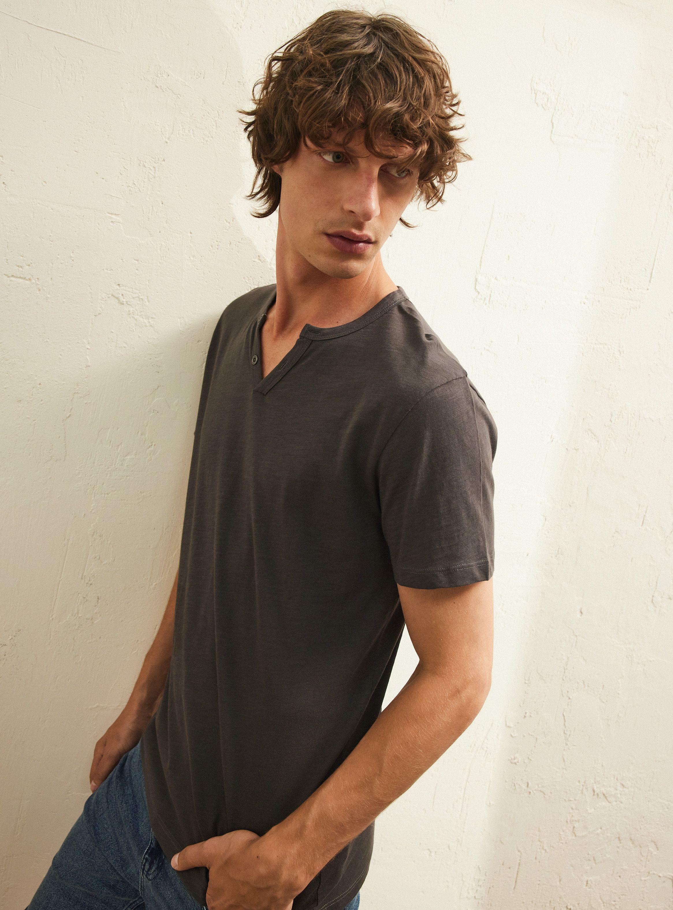 Polera Básica Henley Manga Corta-3