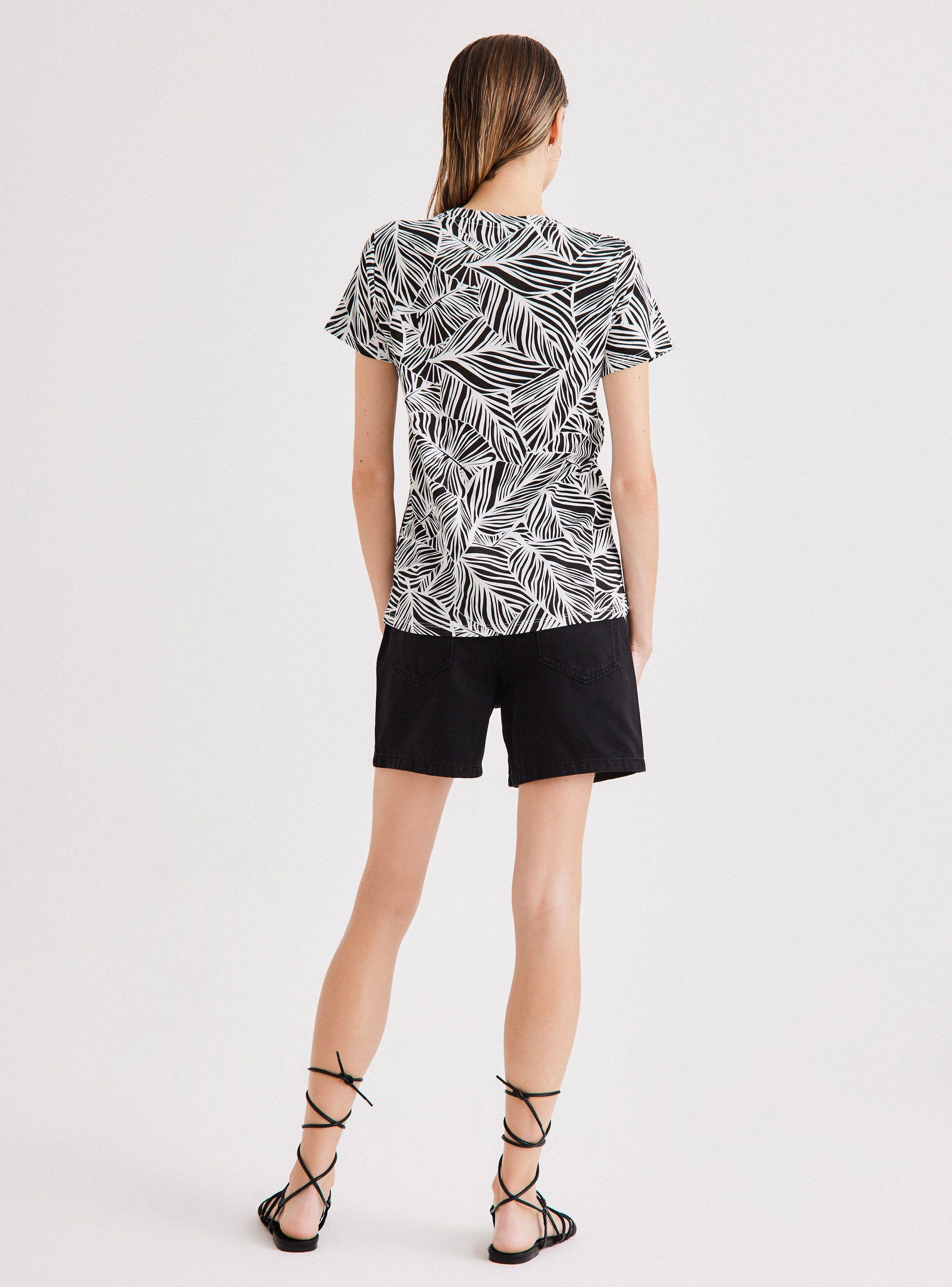 Polera Básica Full Estampado-5