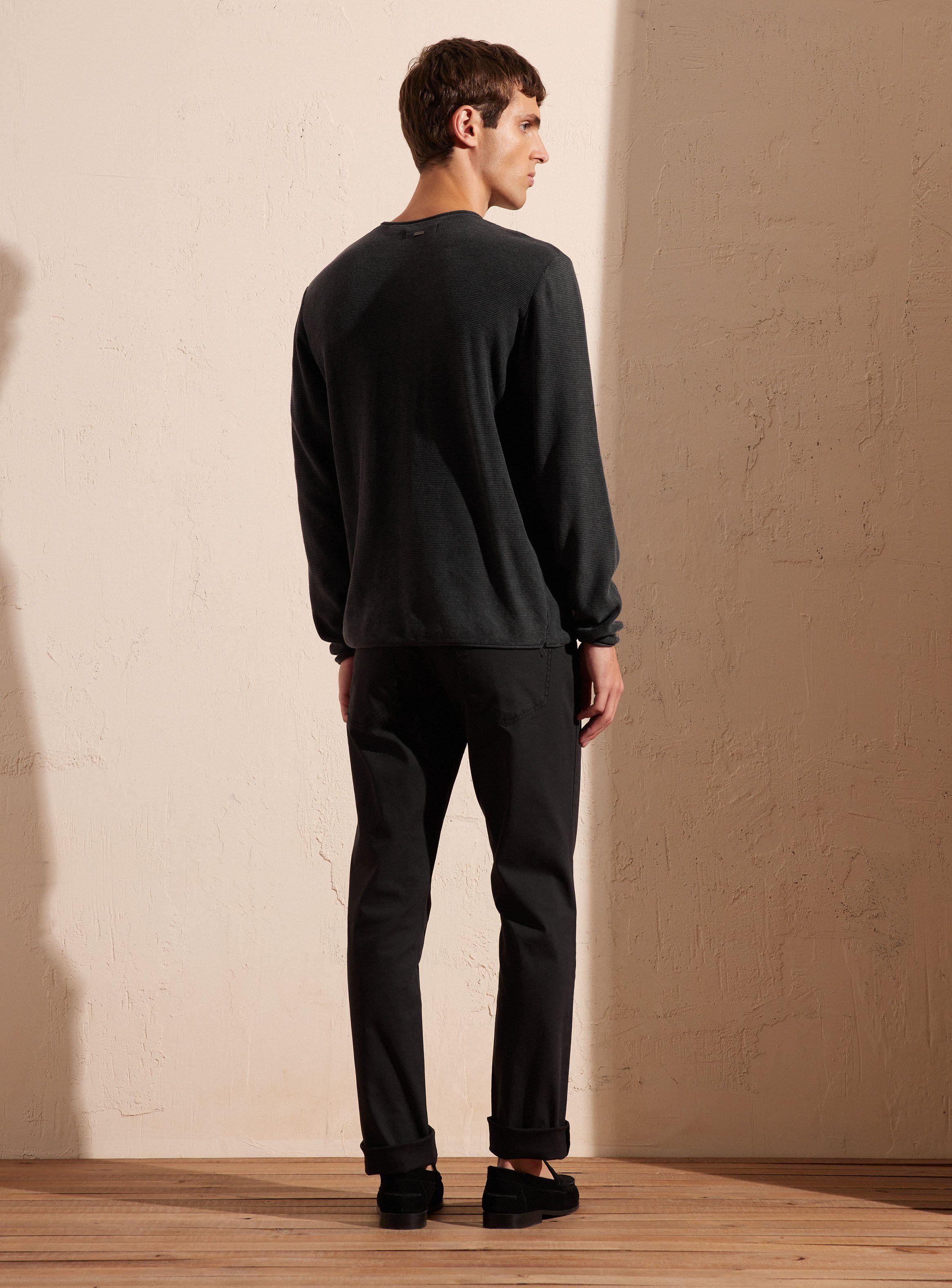 Sweater Cuello Rolled Garment Dyed Manga Larga-5