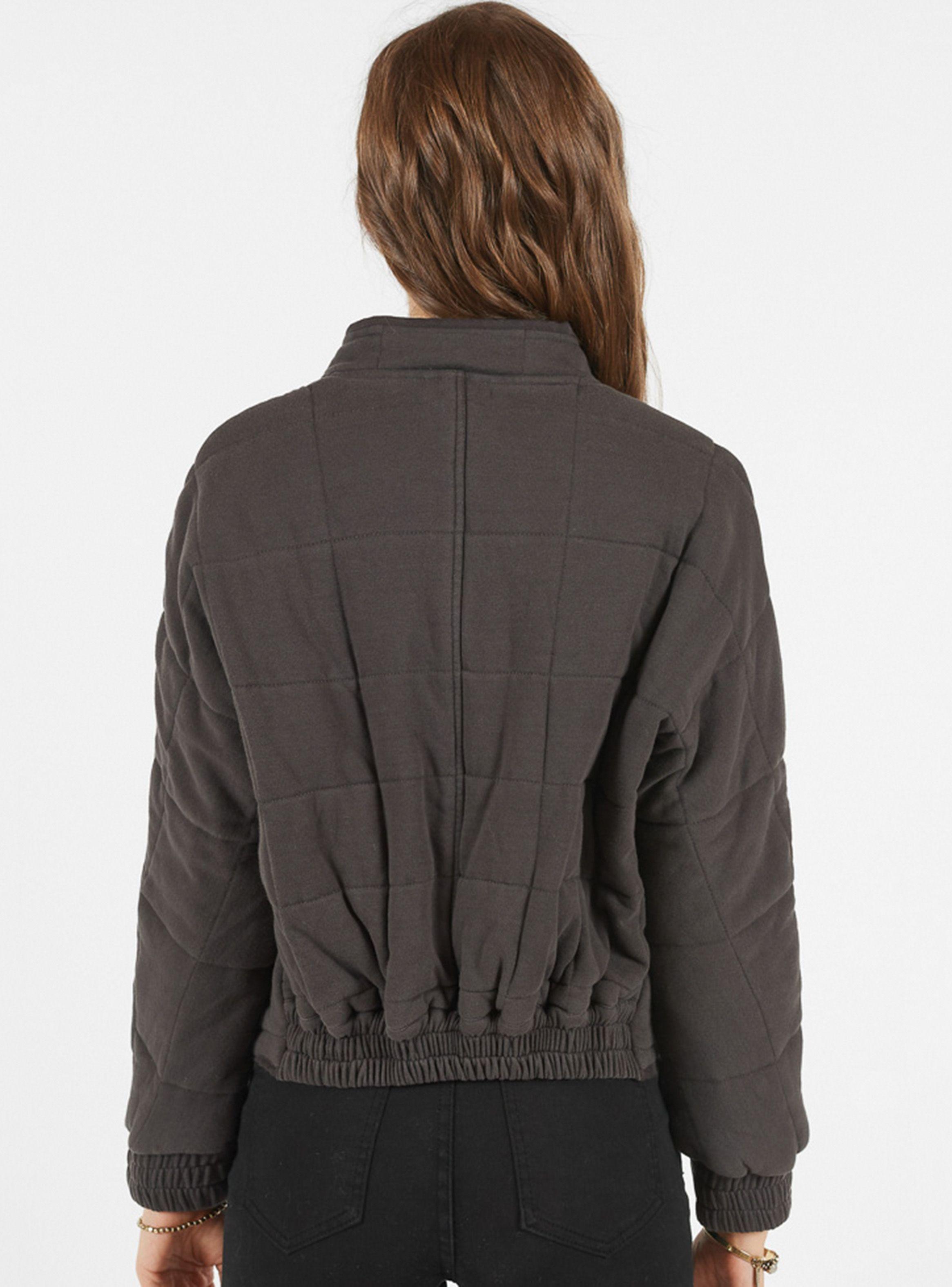 Chaqueta Cierre Umbrale Be-1
