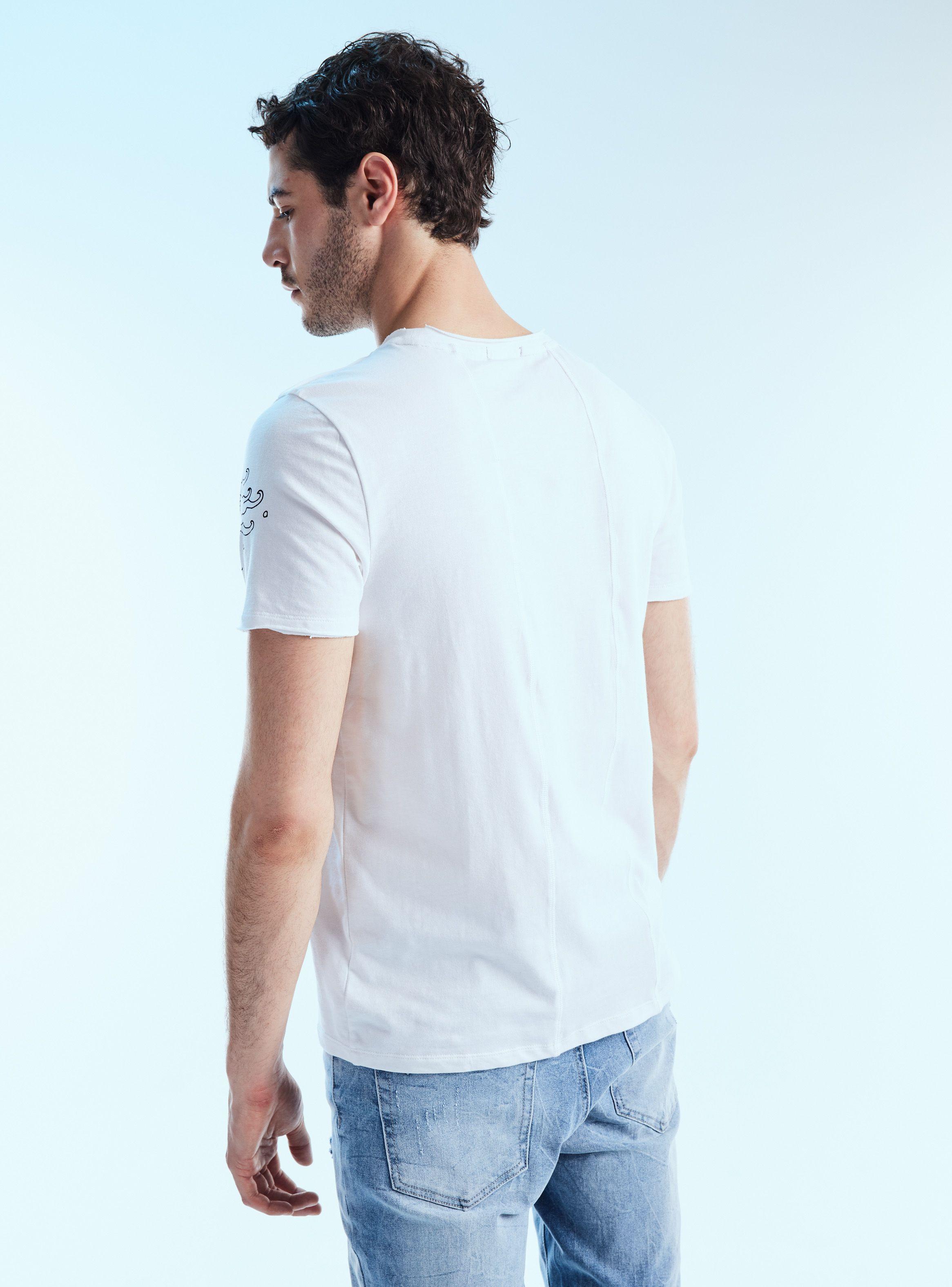 Polera ED Hardy Longfit Estampado Pez Koi Manga-1