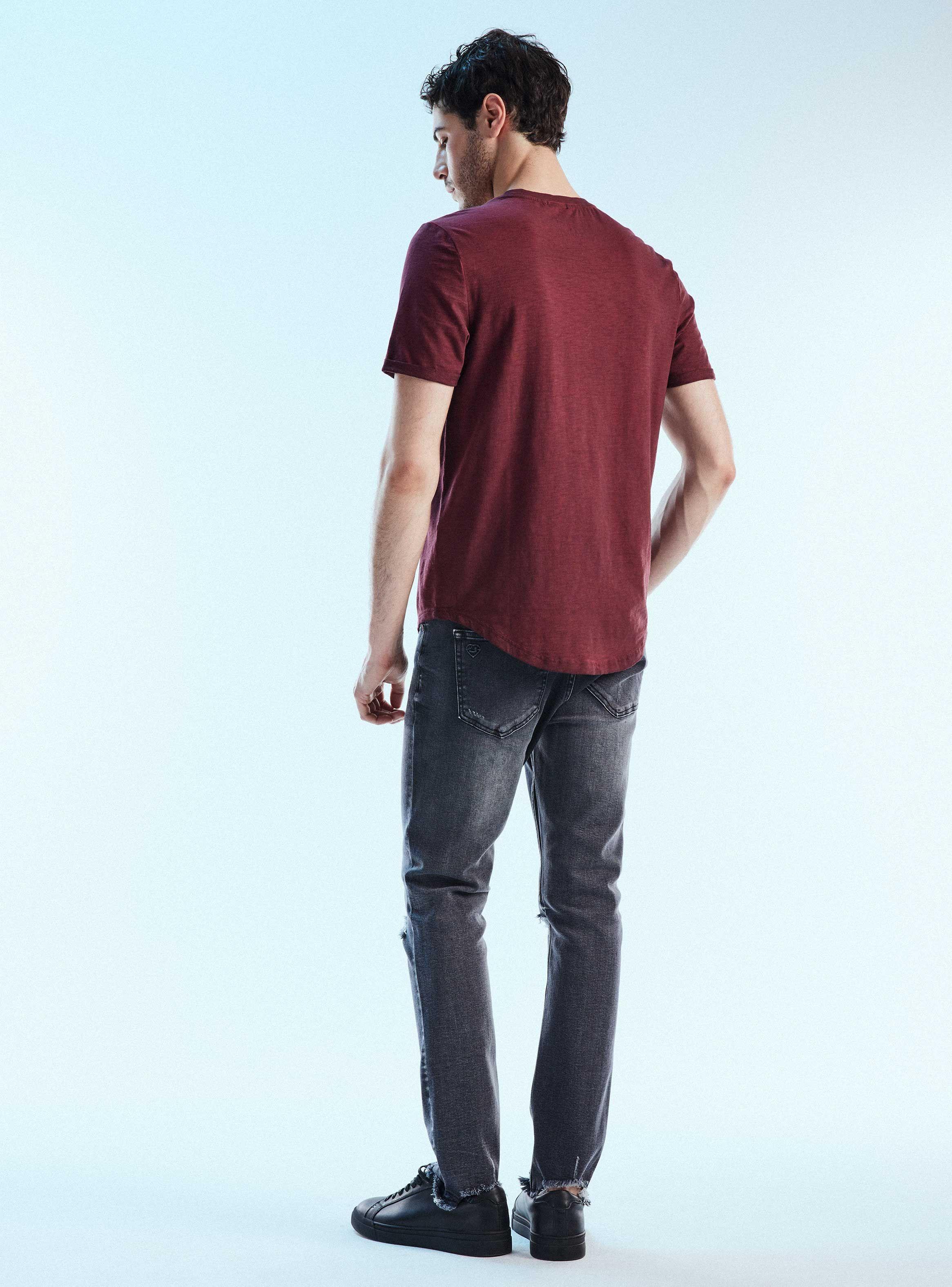 Polera Básica Longfit Bolsillo y Lavado Especial-5