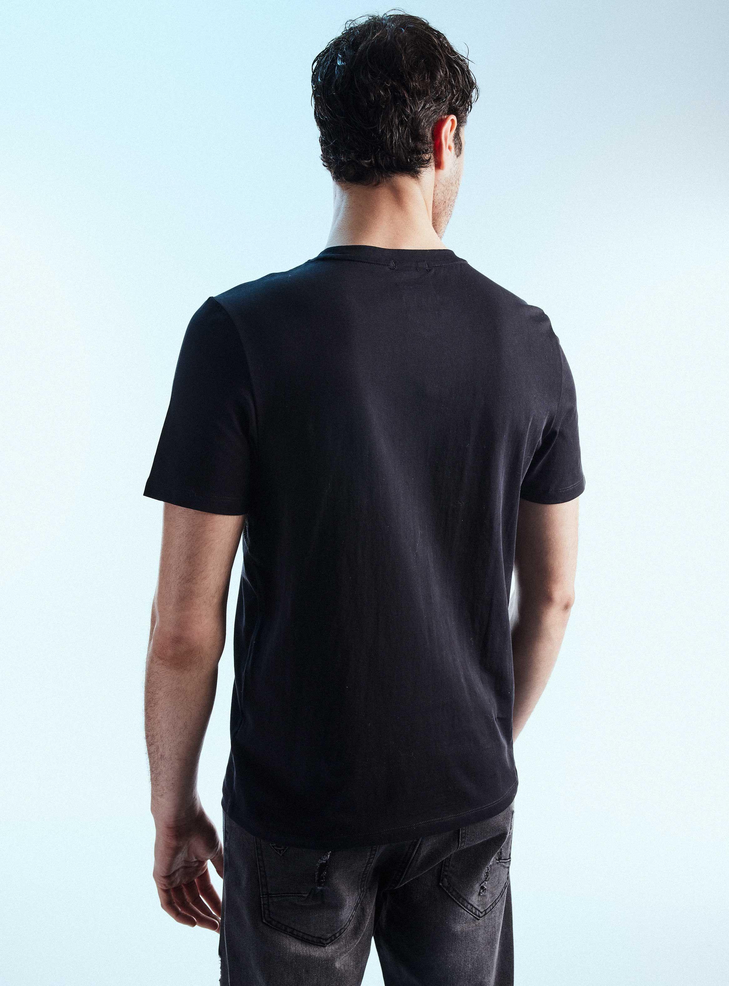 Polera Print Textura Volumen Brillante-2