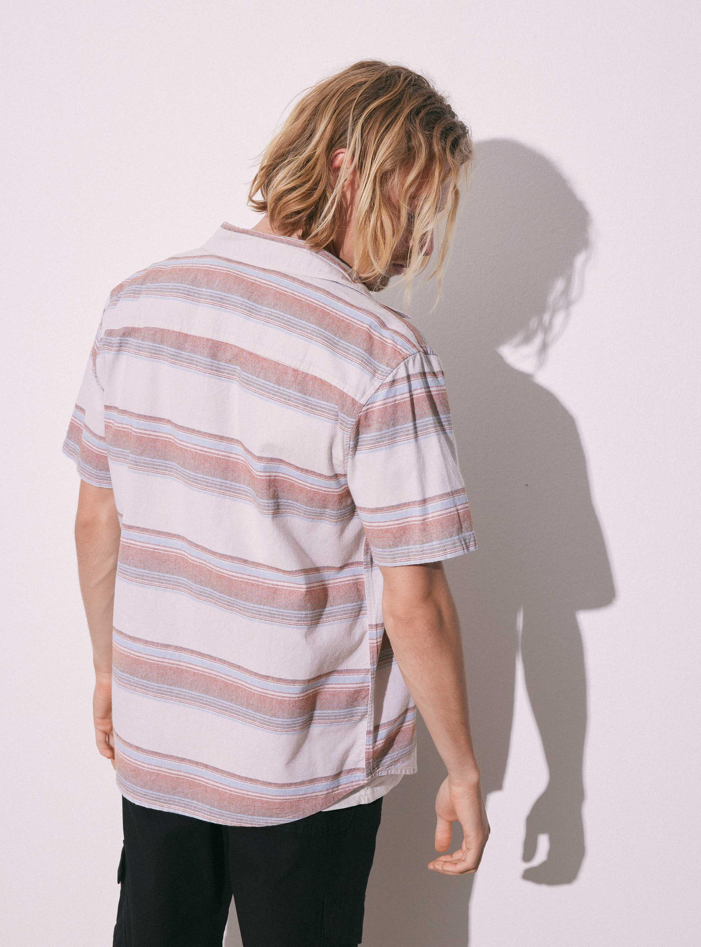 Camisa de Lineas-1