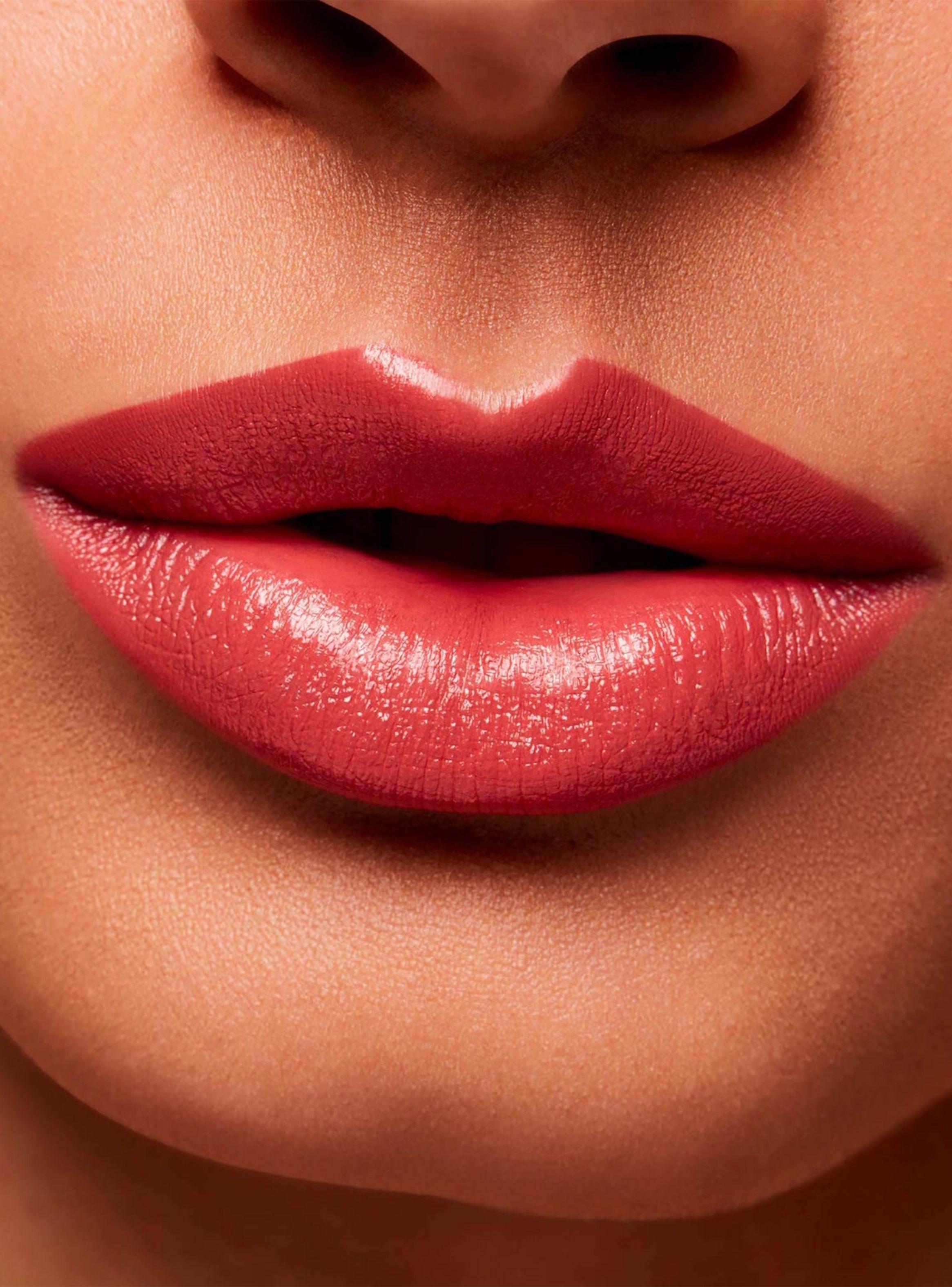 Labial M·A·C Amplified Lipstick Spill The Tea-3
