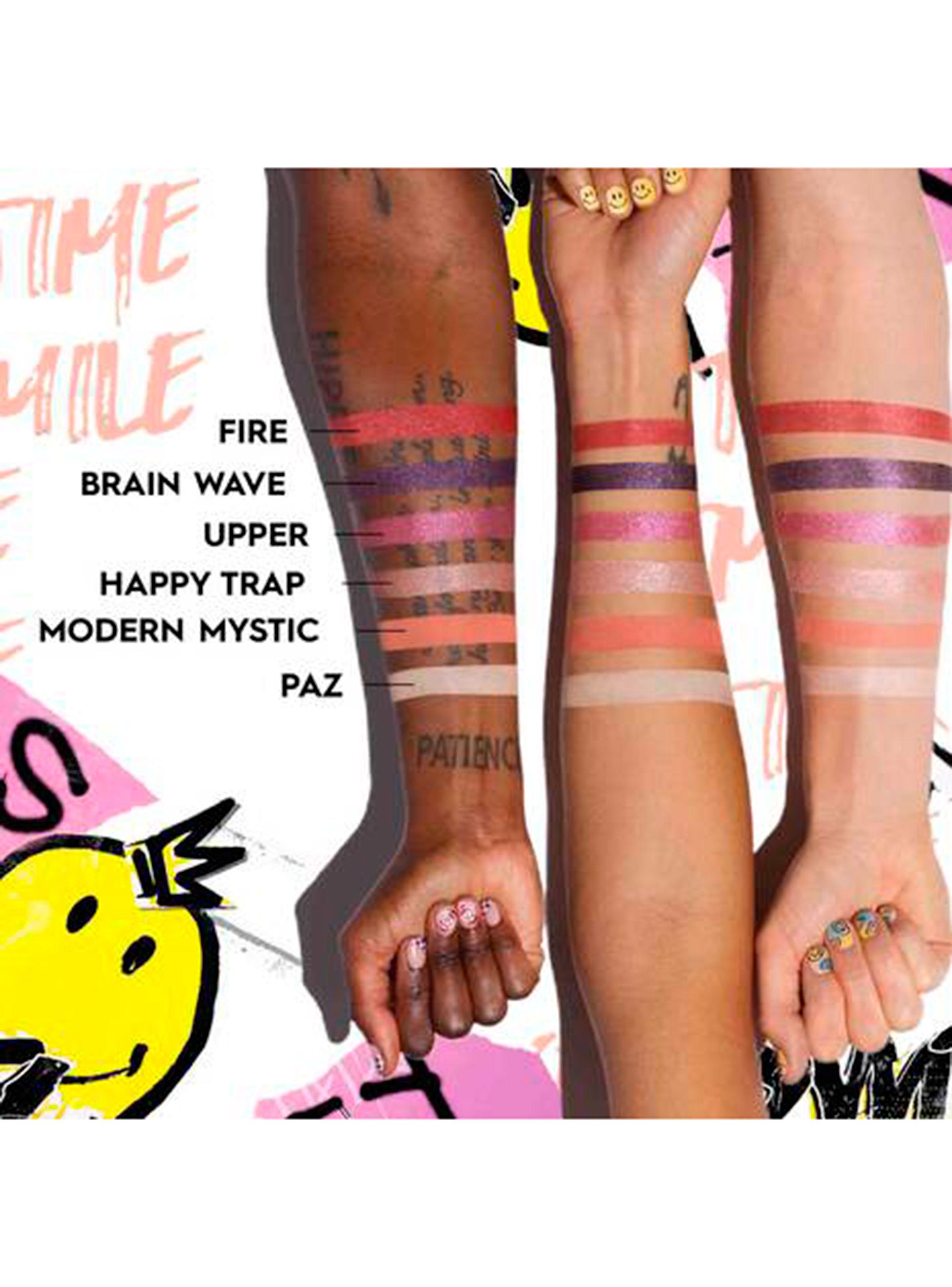 Mini Paleta UD Naked Chill Happy X Smiley-2