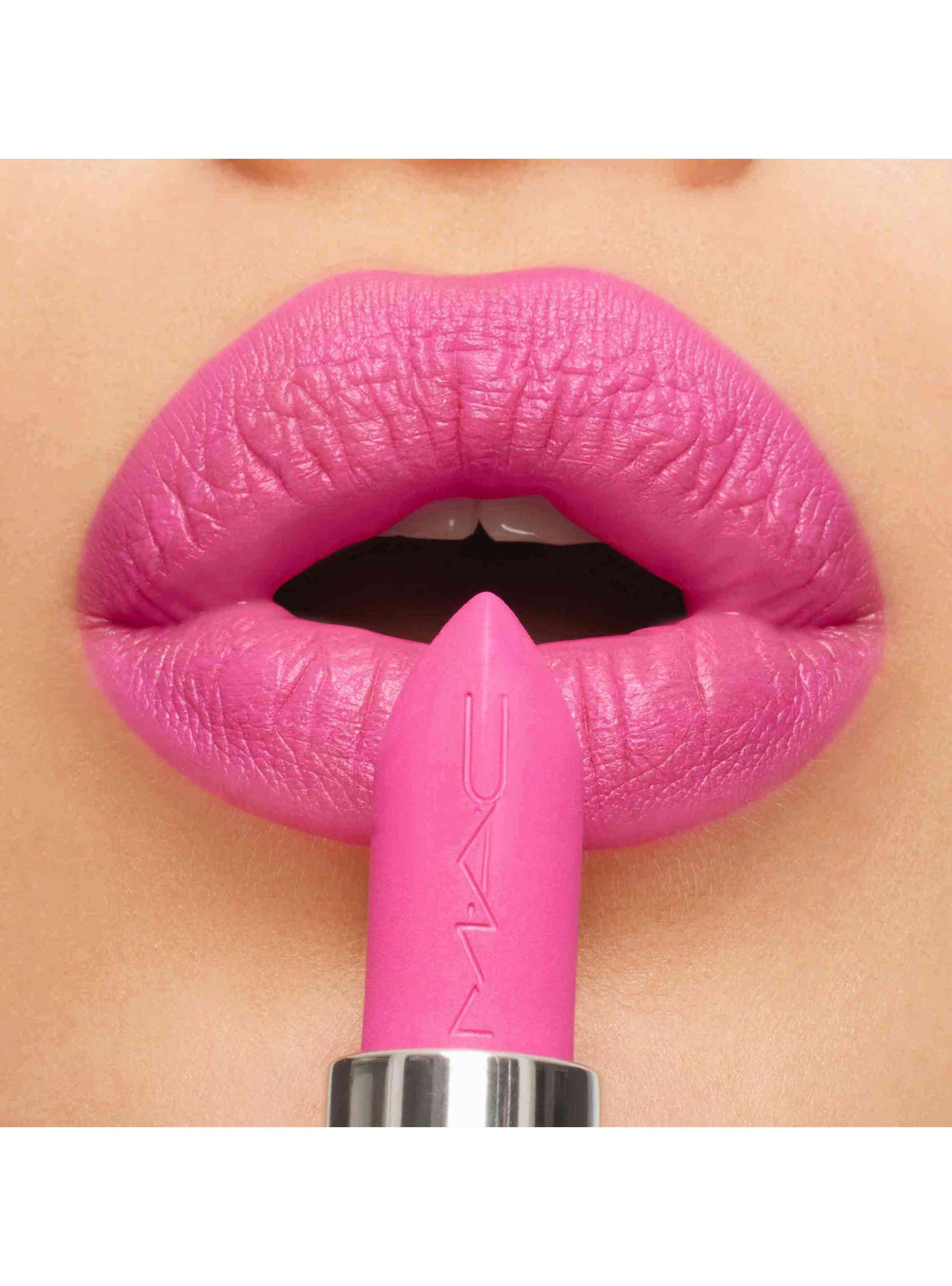 Labial M·A·Cximal Silky Matte Lipstick Tono Candy Yum Yum 3.5g-4