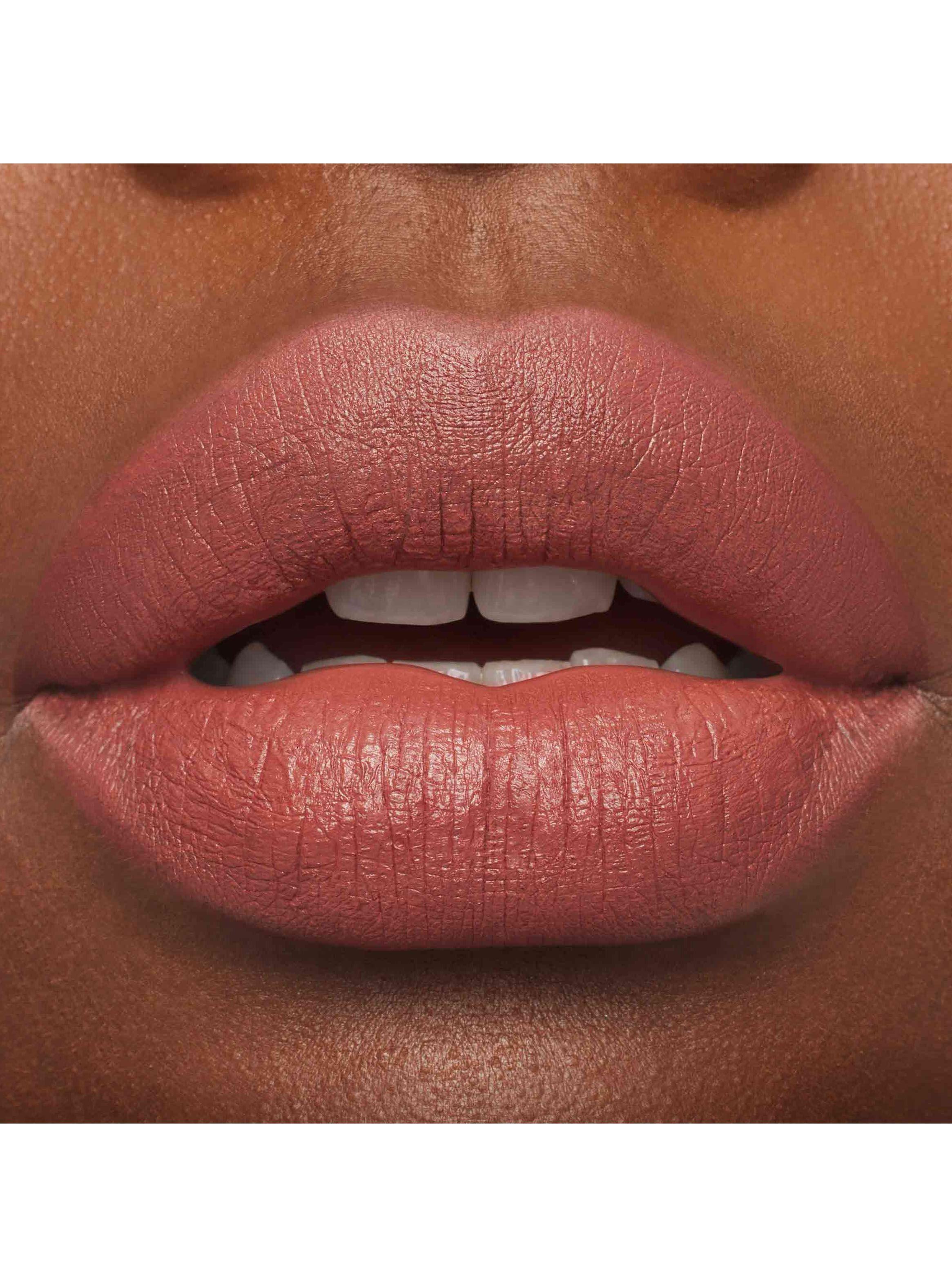 Labial M·A·Cximal Silky Matte Lipstick Tono Sweet Deal 3.5g-5