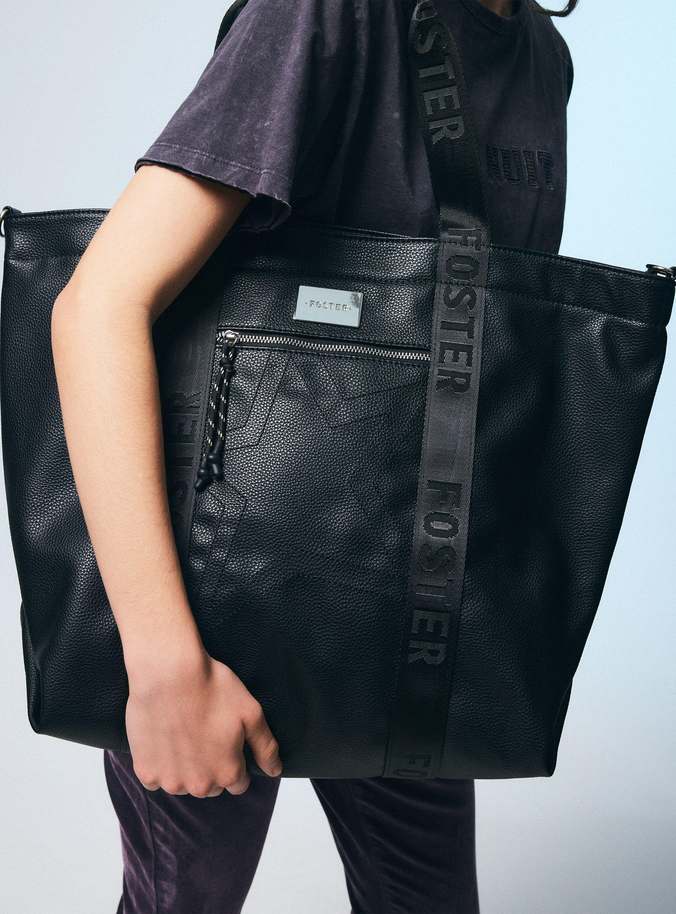 Cartera Tote de Cuero Sintético con Detalle Estrella-1
