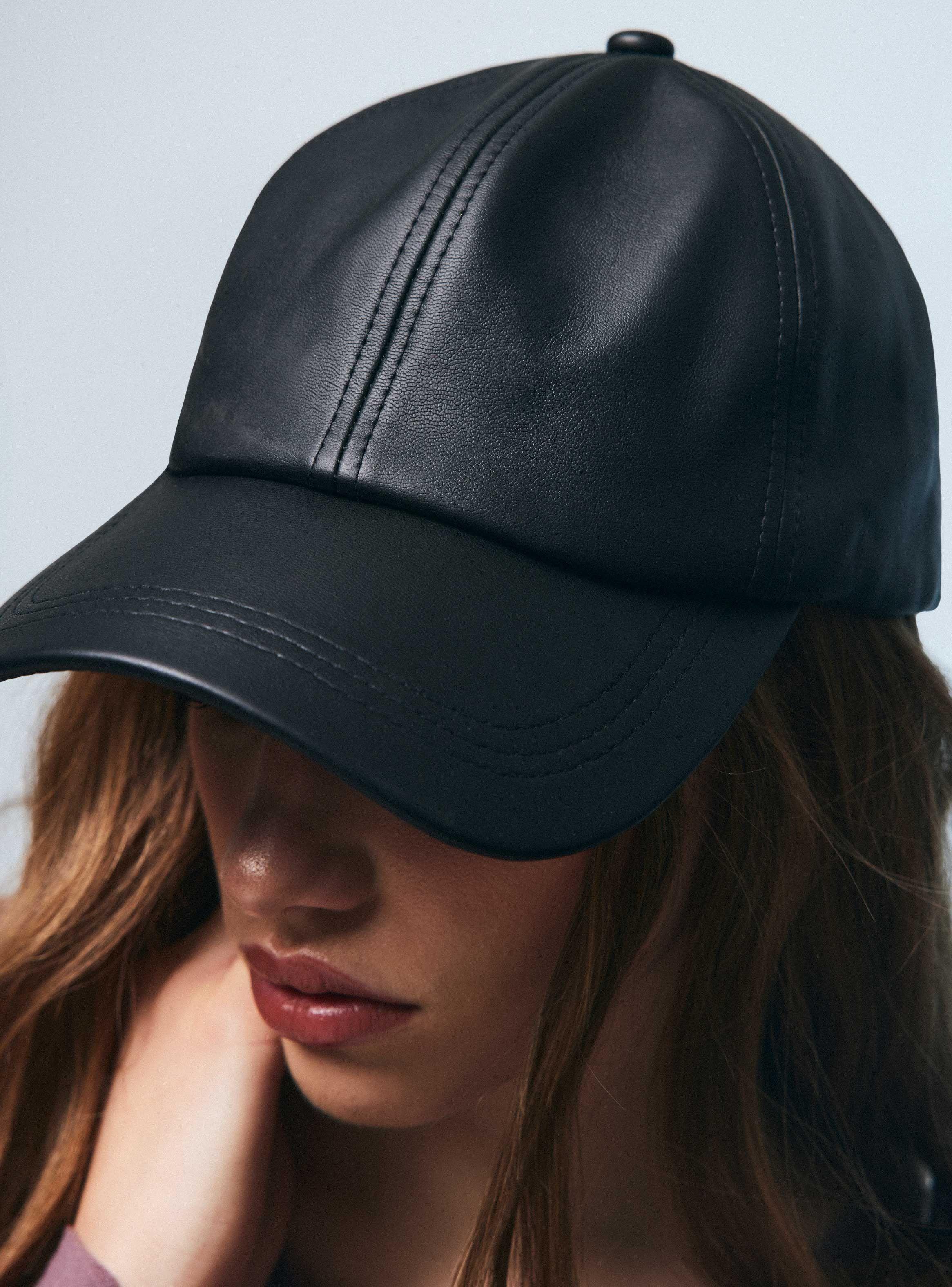 Gorro Cuero Mujer-1