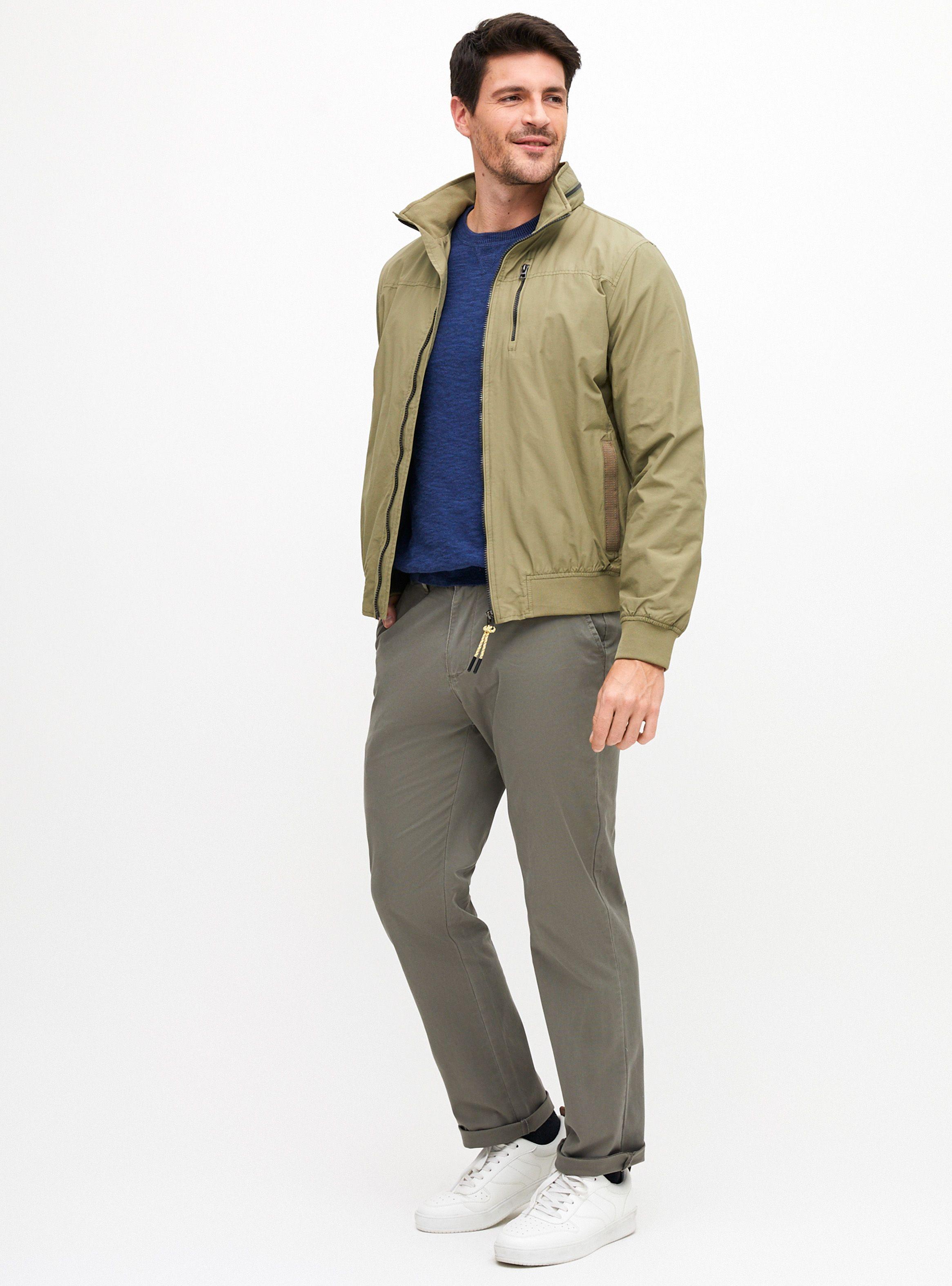 Chaqueta Básica con Gorro-3
