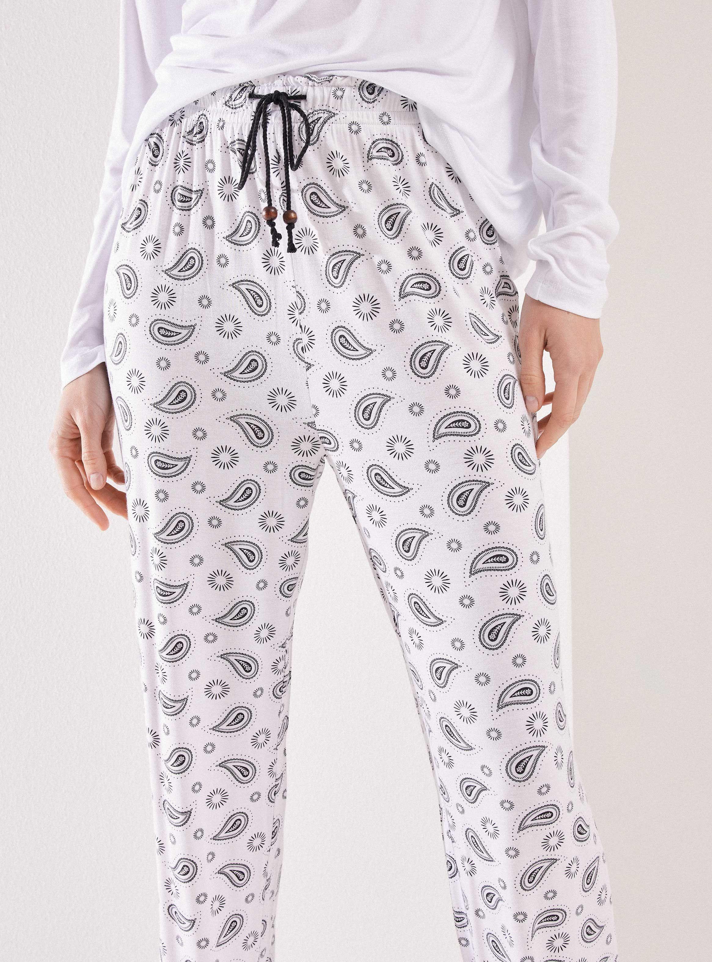Pijama Tipo Liso con Botones Pantalón Full Print-3