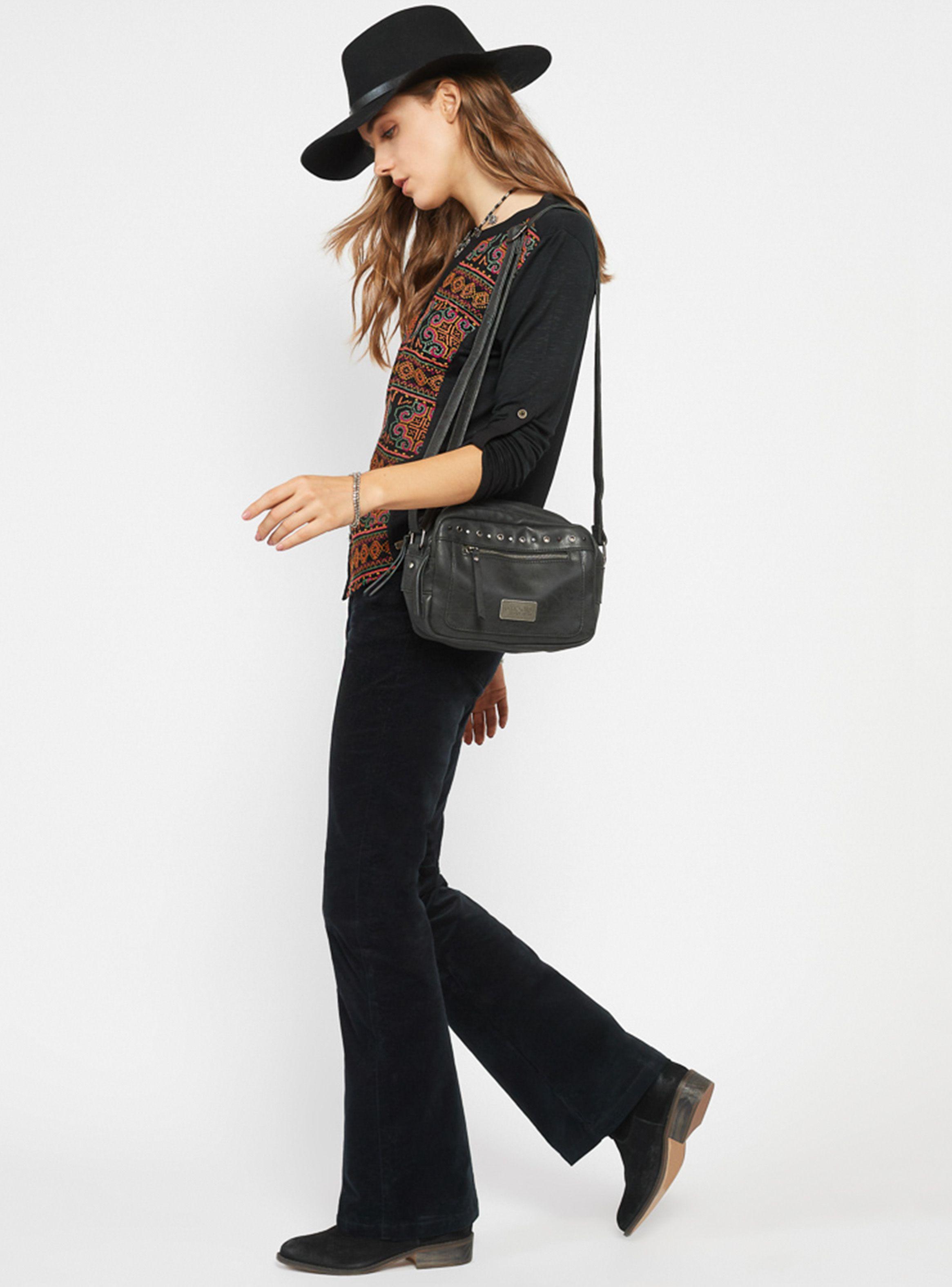 Polera Clásica Bordado Umbrale Woman-3