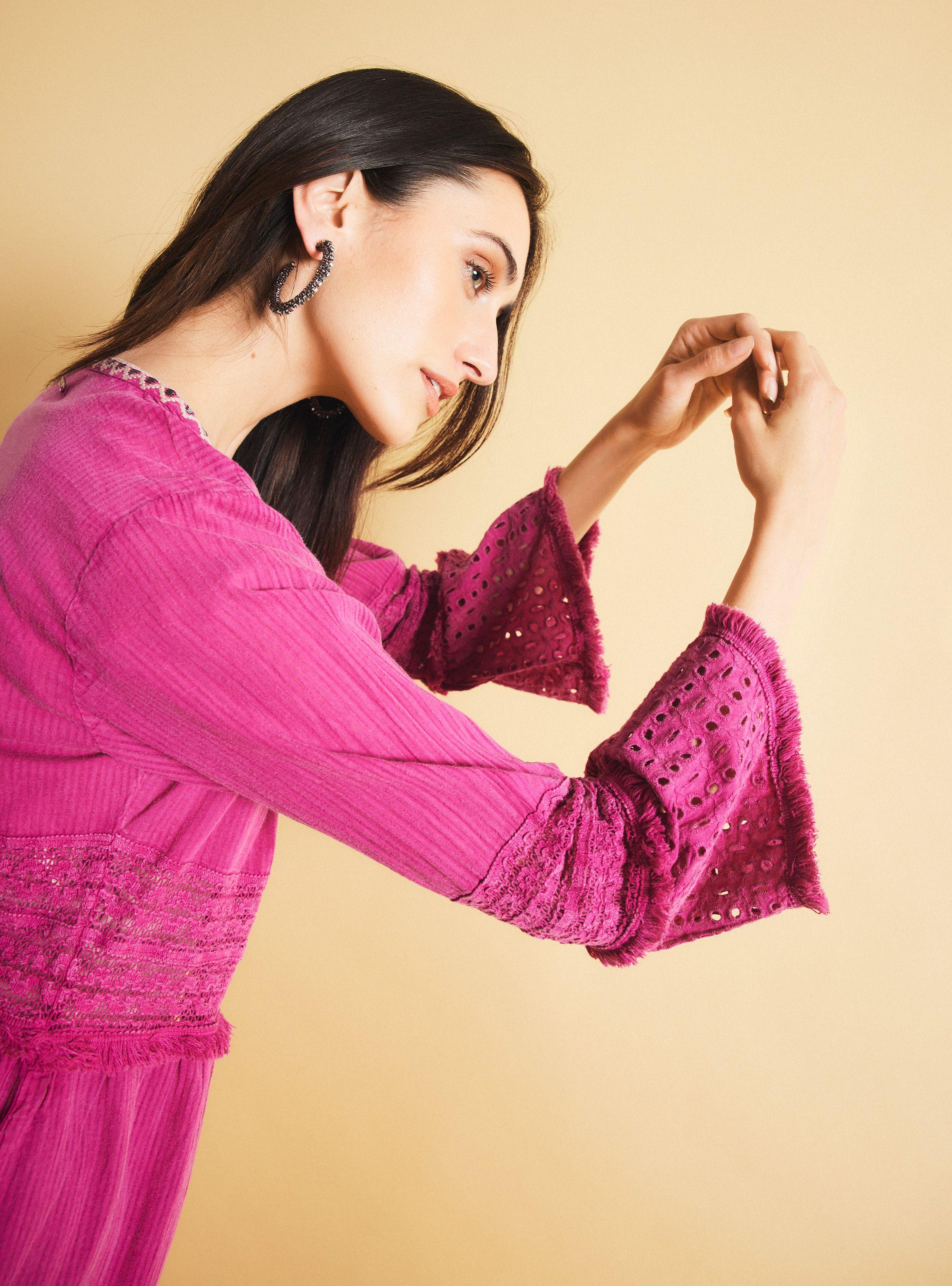 Blusa Kimono con Aplicación Bordada-3