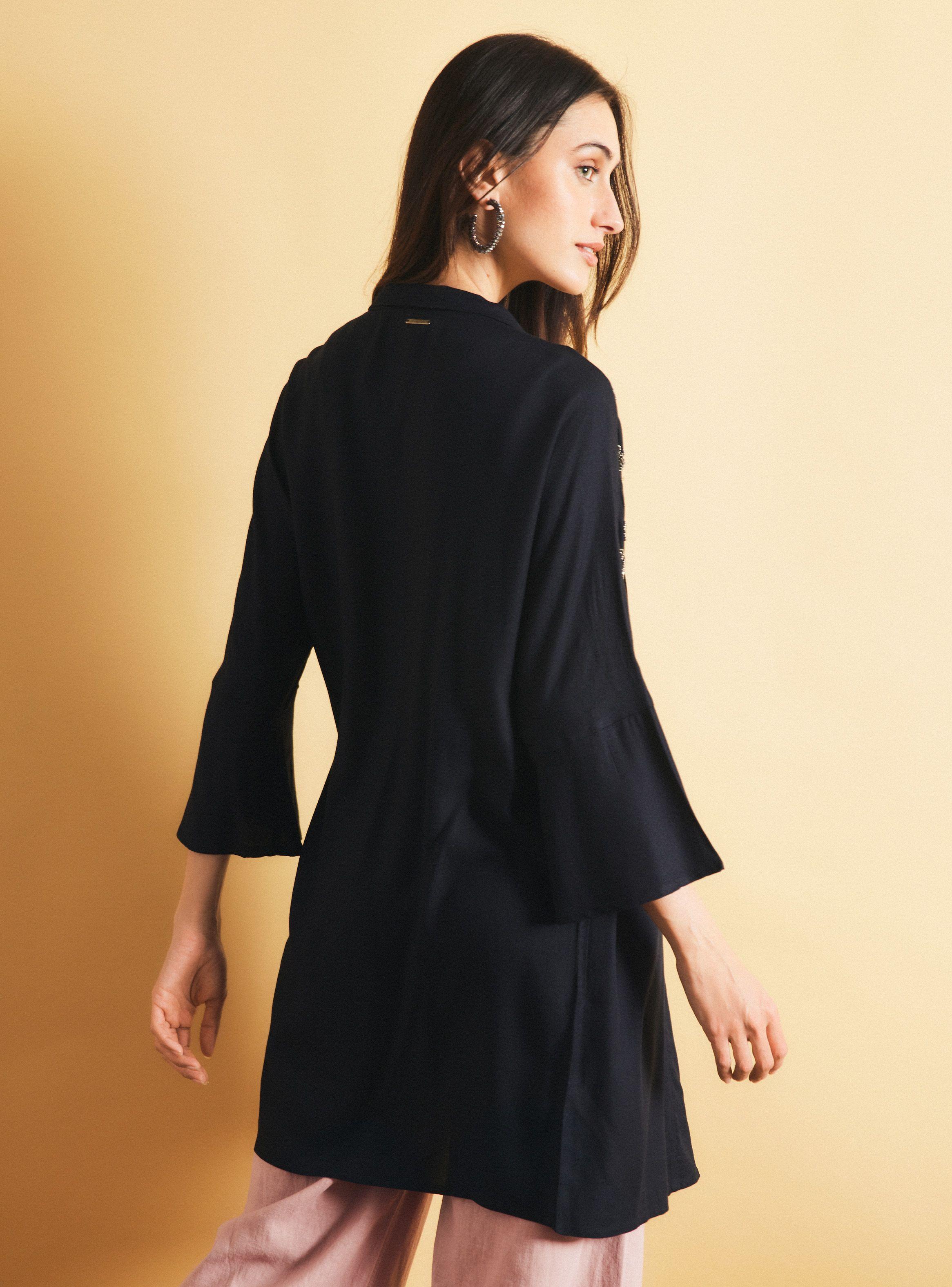 Blusa Kimono con Bordado en Hombros-1