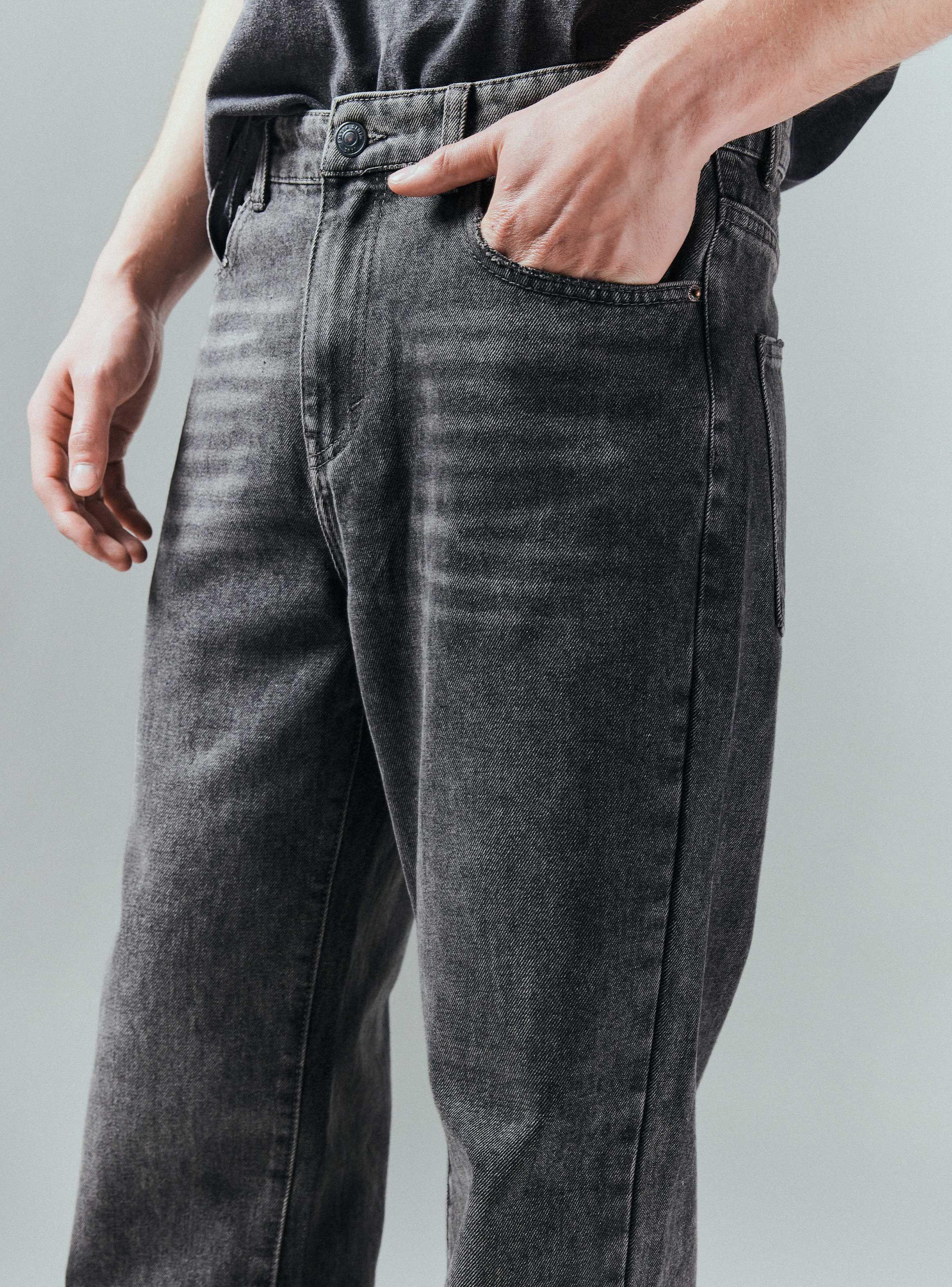 Jeans Relaxed Fit Sobreteñido-2