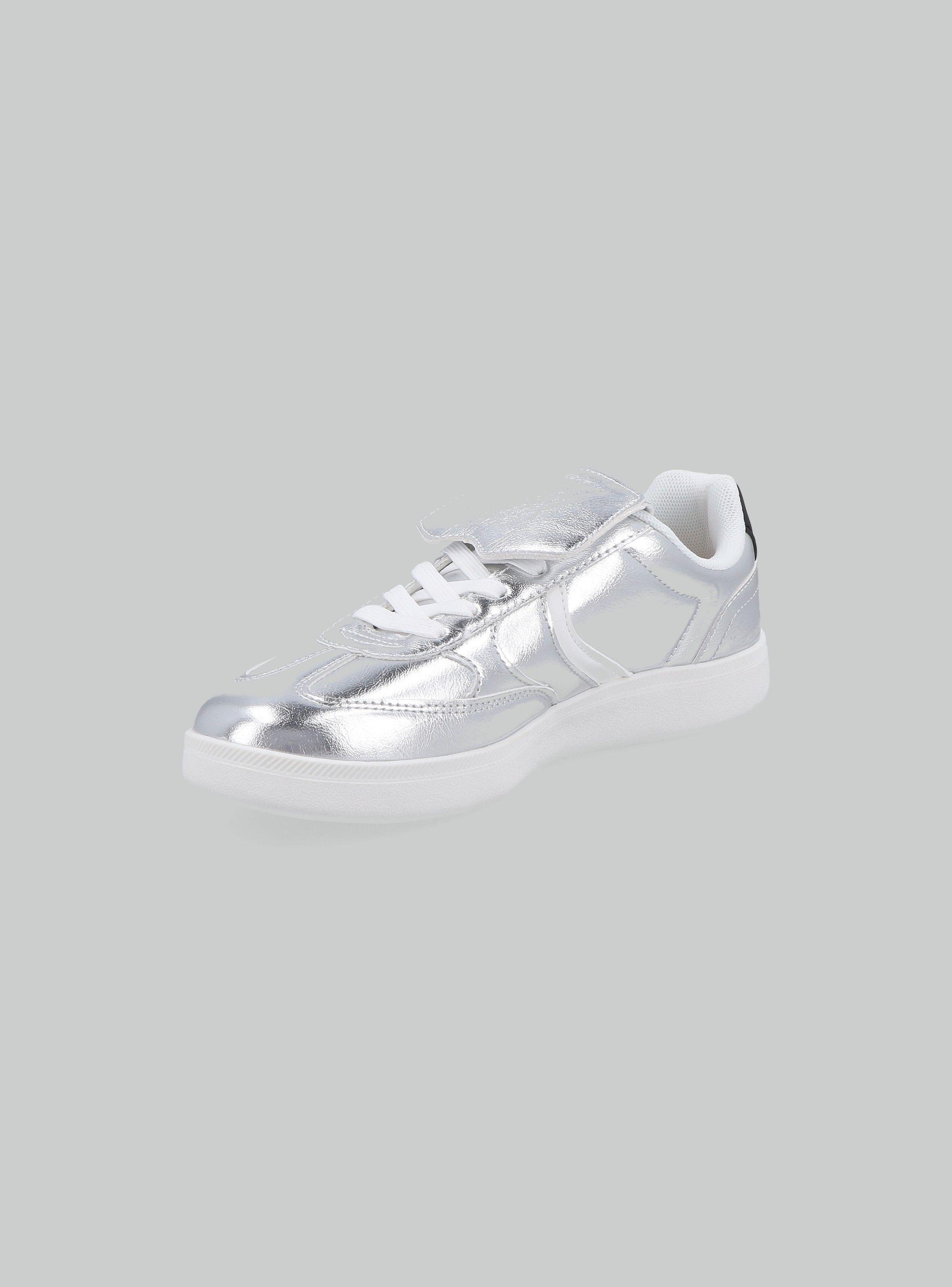 Zapatilla Urbana Mezcla de Material Mujer-2