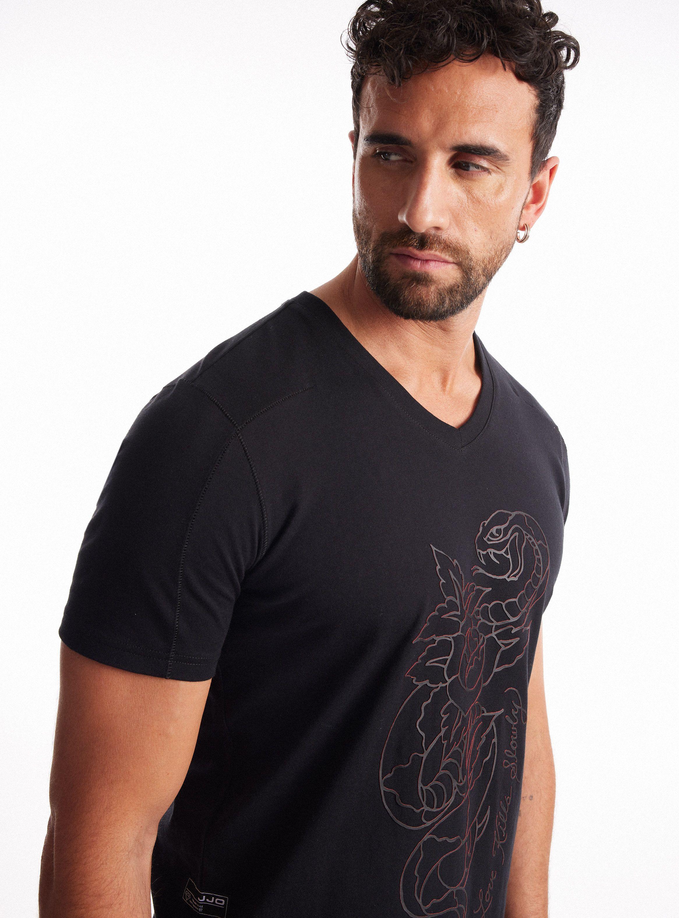 Polera Ed Hardy Cuello V Costura Contraste Print Bitono-2