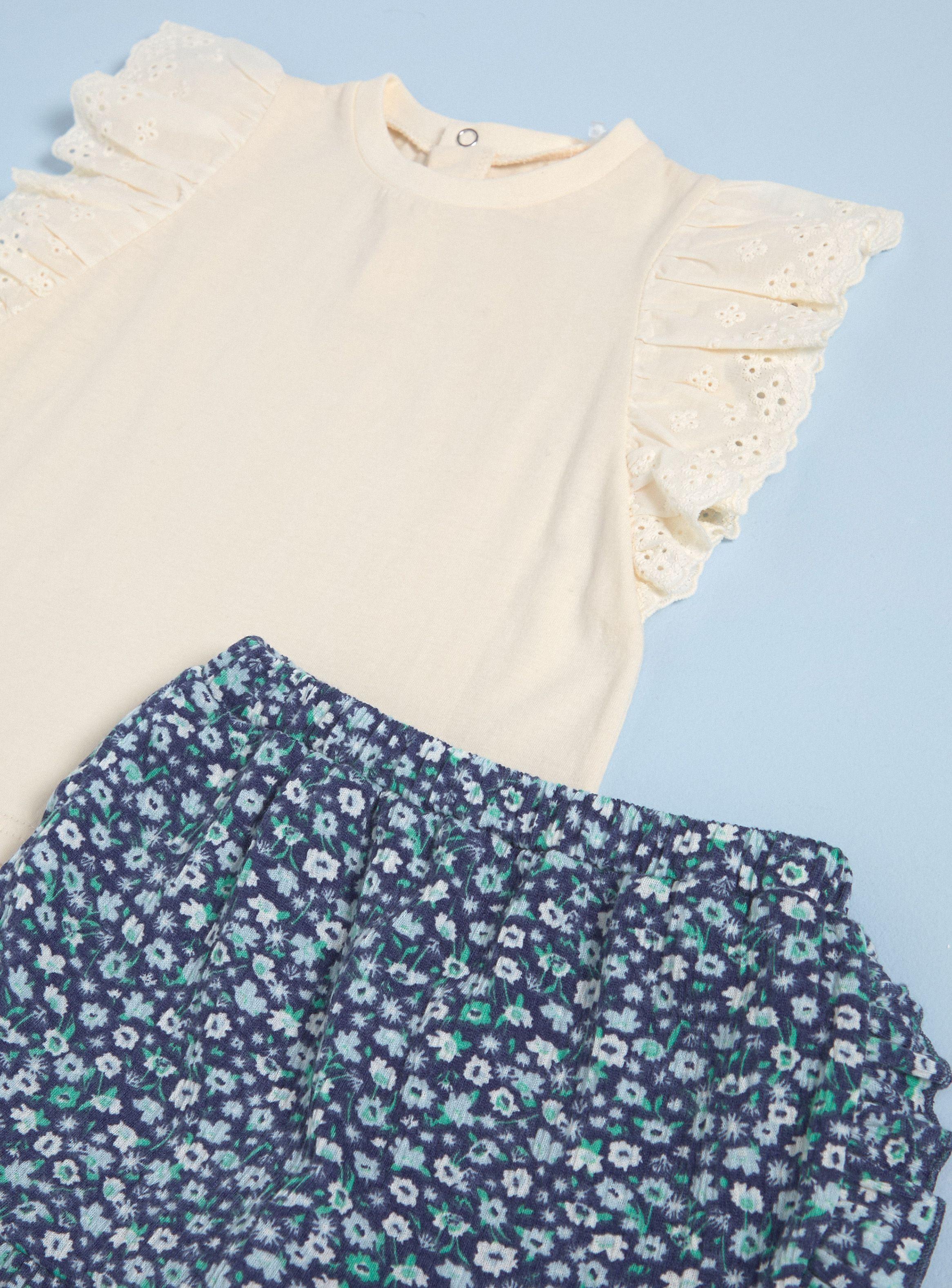 Conjunto Polera Vuelos y Faldashort Estampado Completo-2