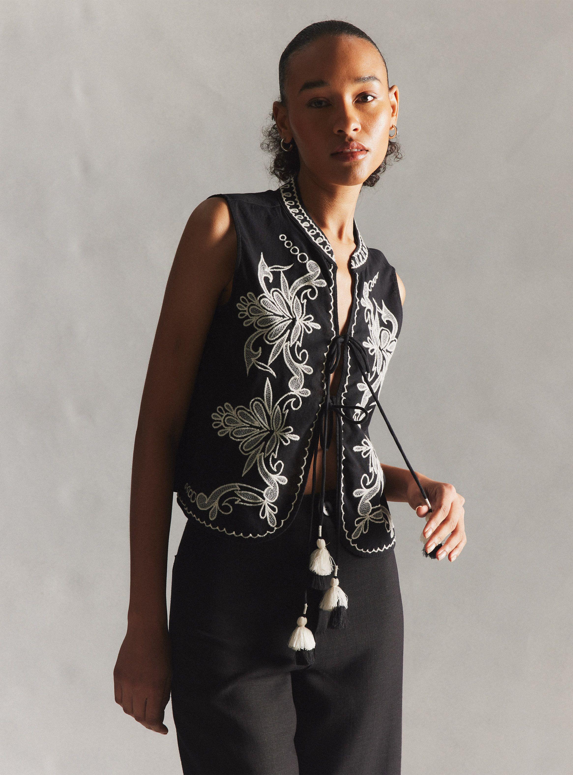 Blusa Tipo Vest Hecha en India Bordada-0